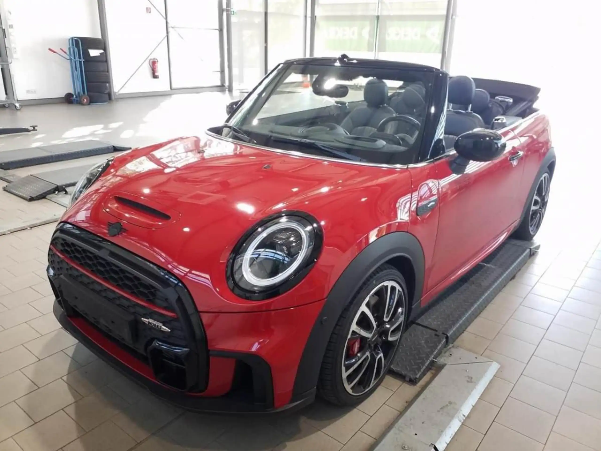 MINI John Cooper Works Cabrio 2021