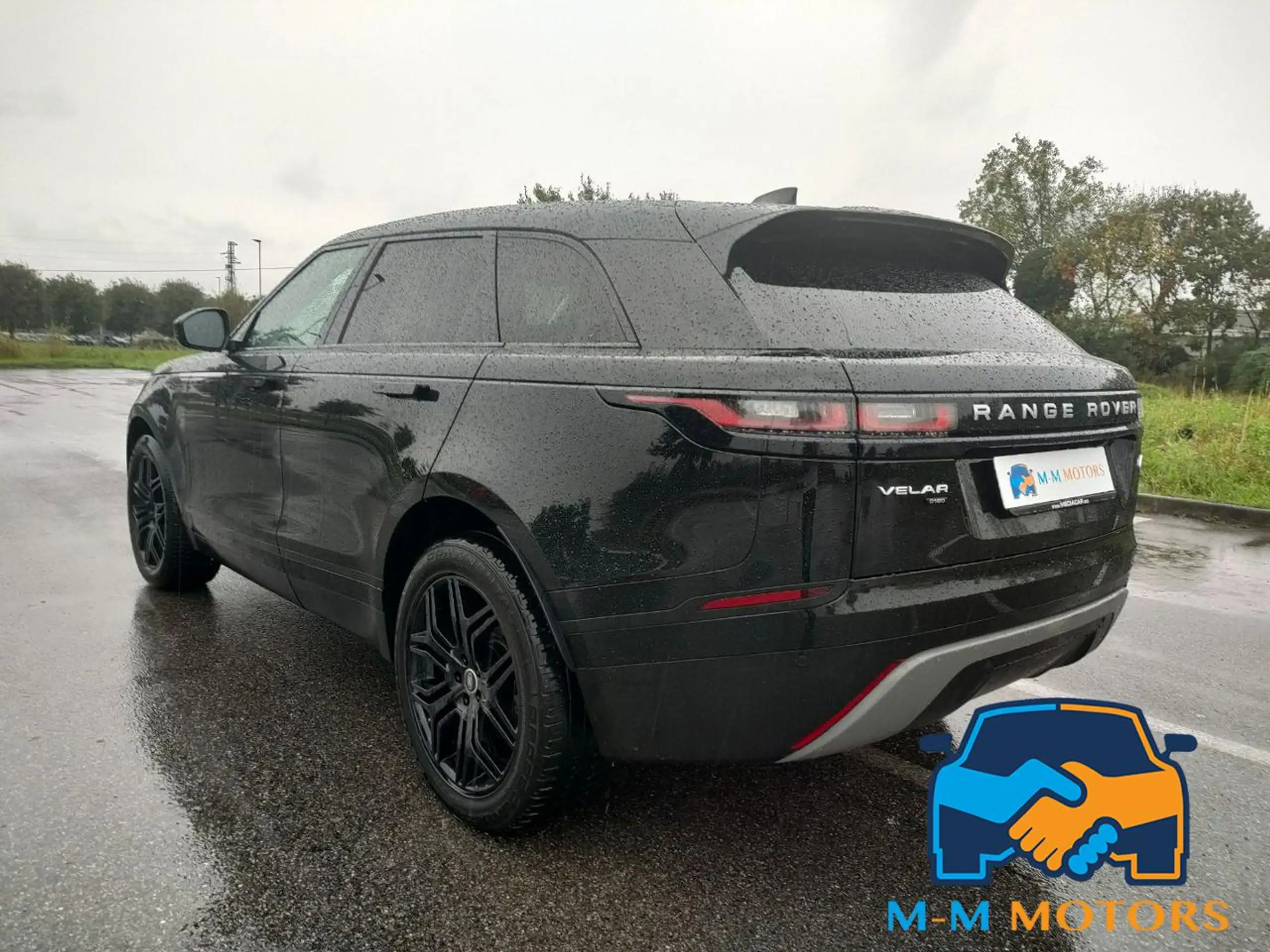 Land Rover - Range Rover Velar