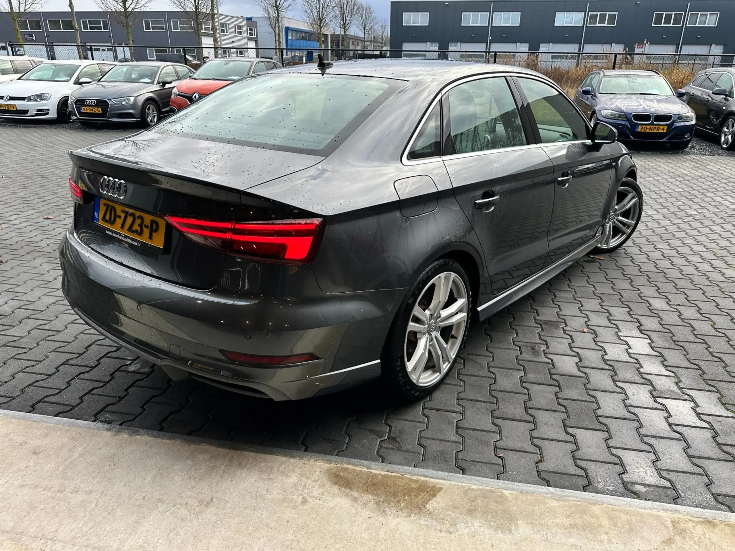 Audi - A3