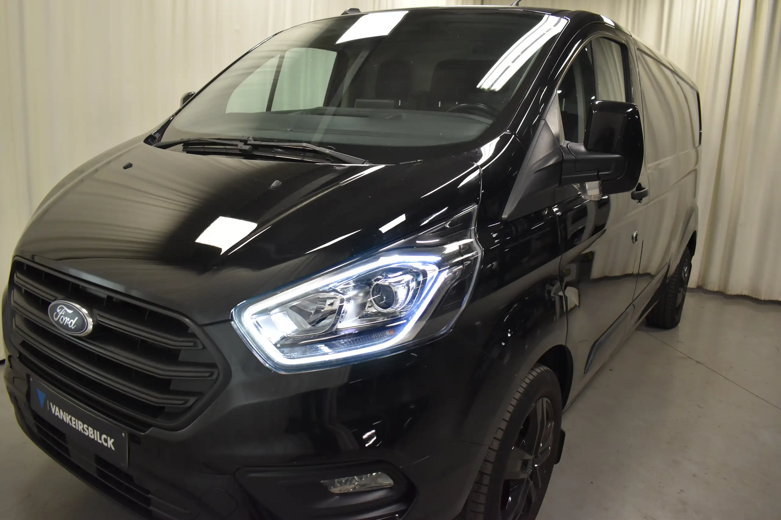 Ford - Transit Custom