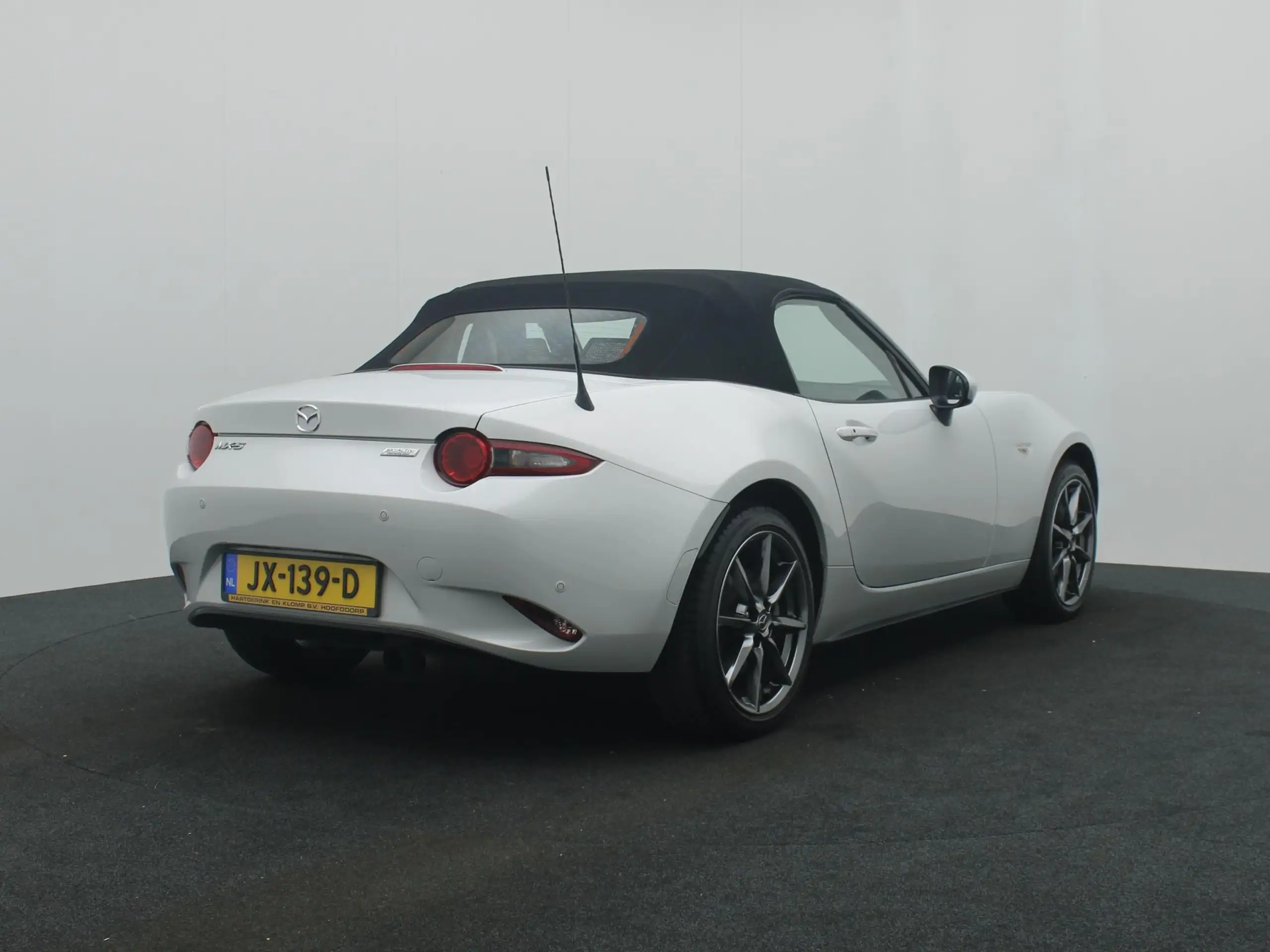 Mazda - MX-5