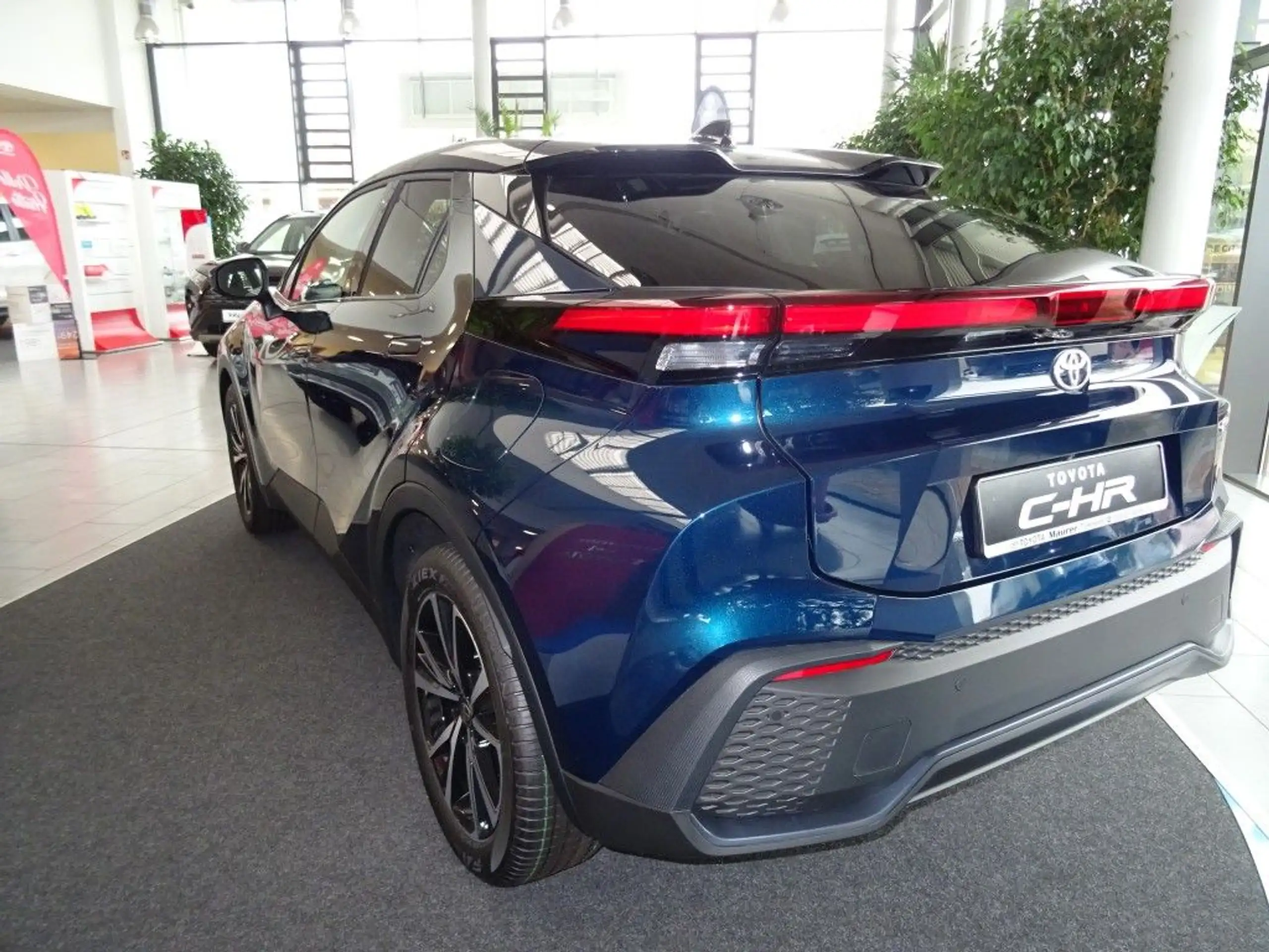 Toyota - C-HR