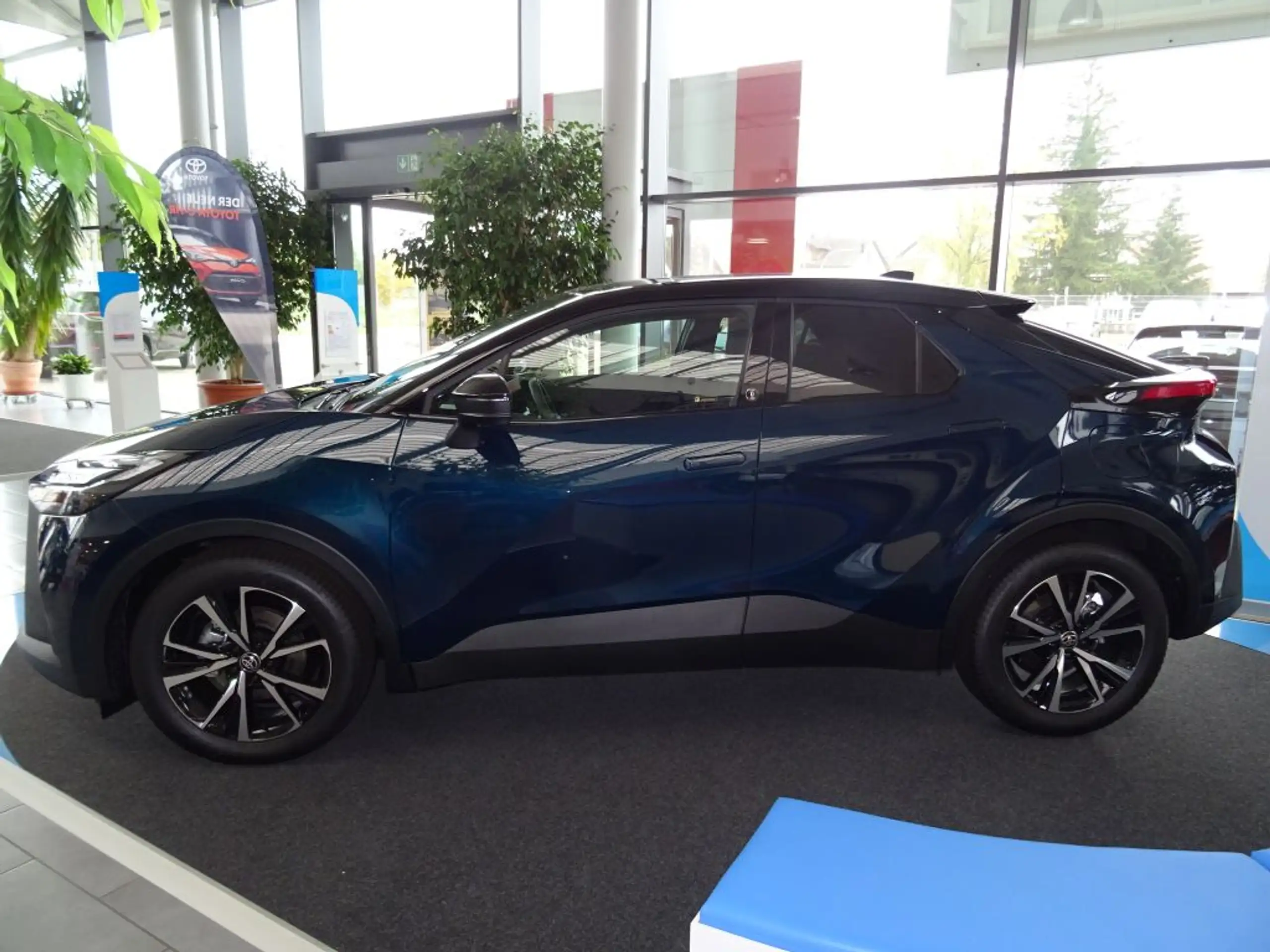 Toyota - C-HR