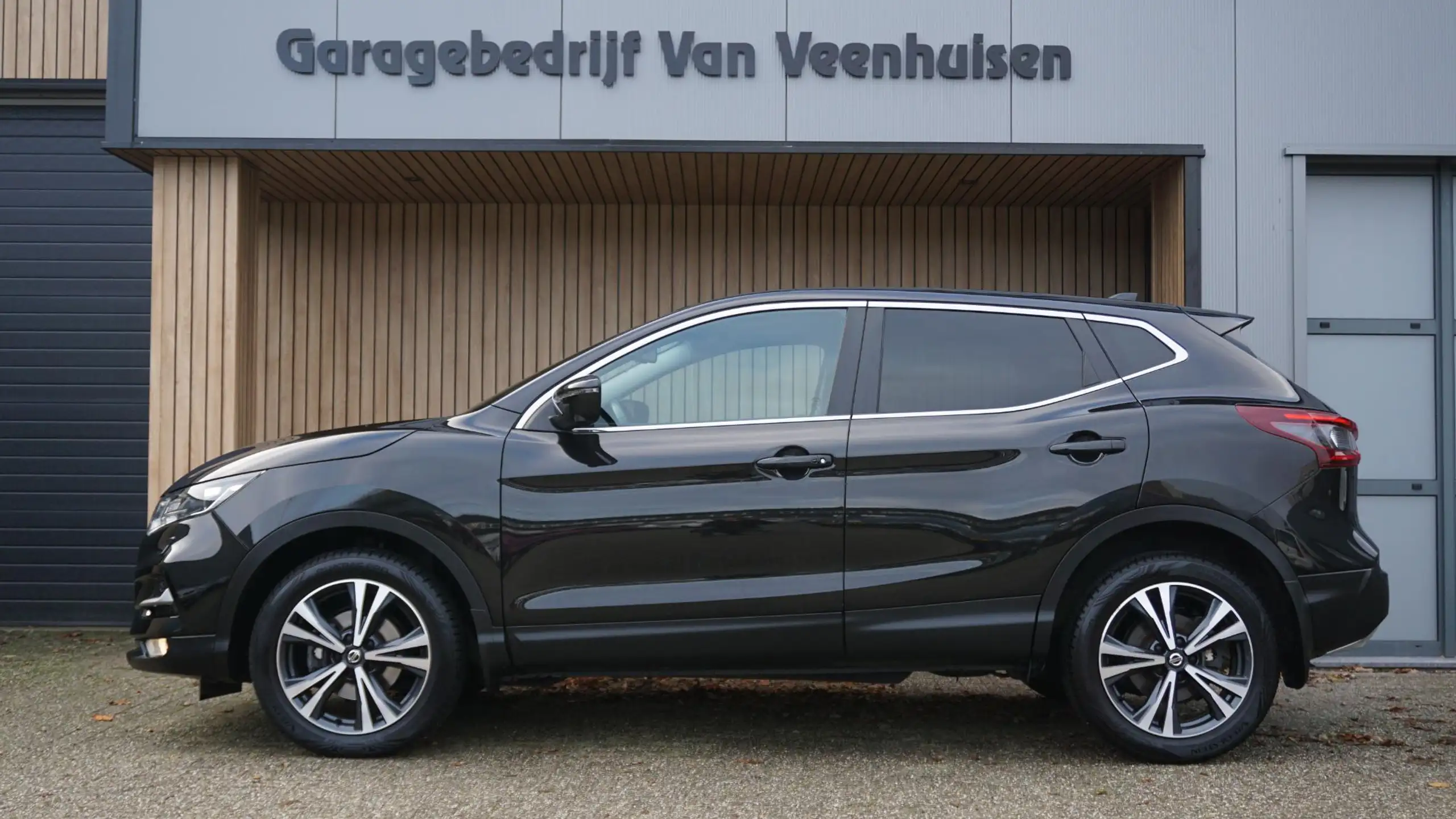 Nissan - Qashqai