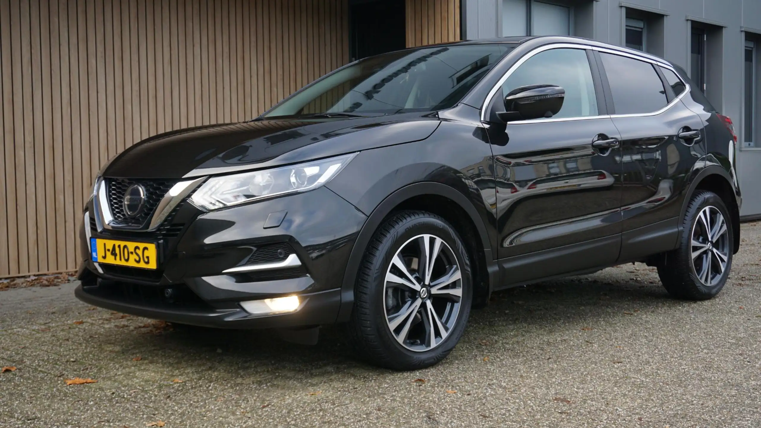 Nissan - Qashqai