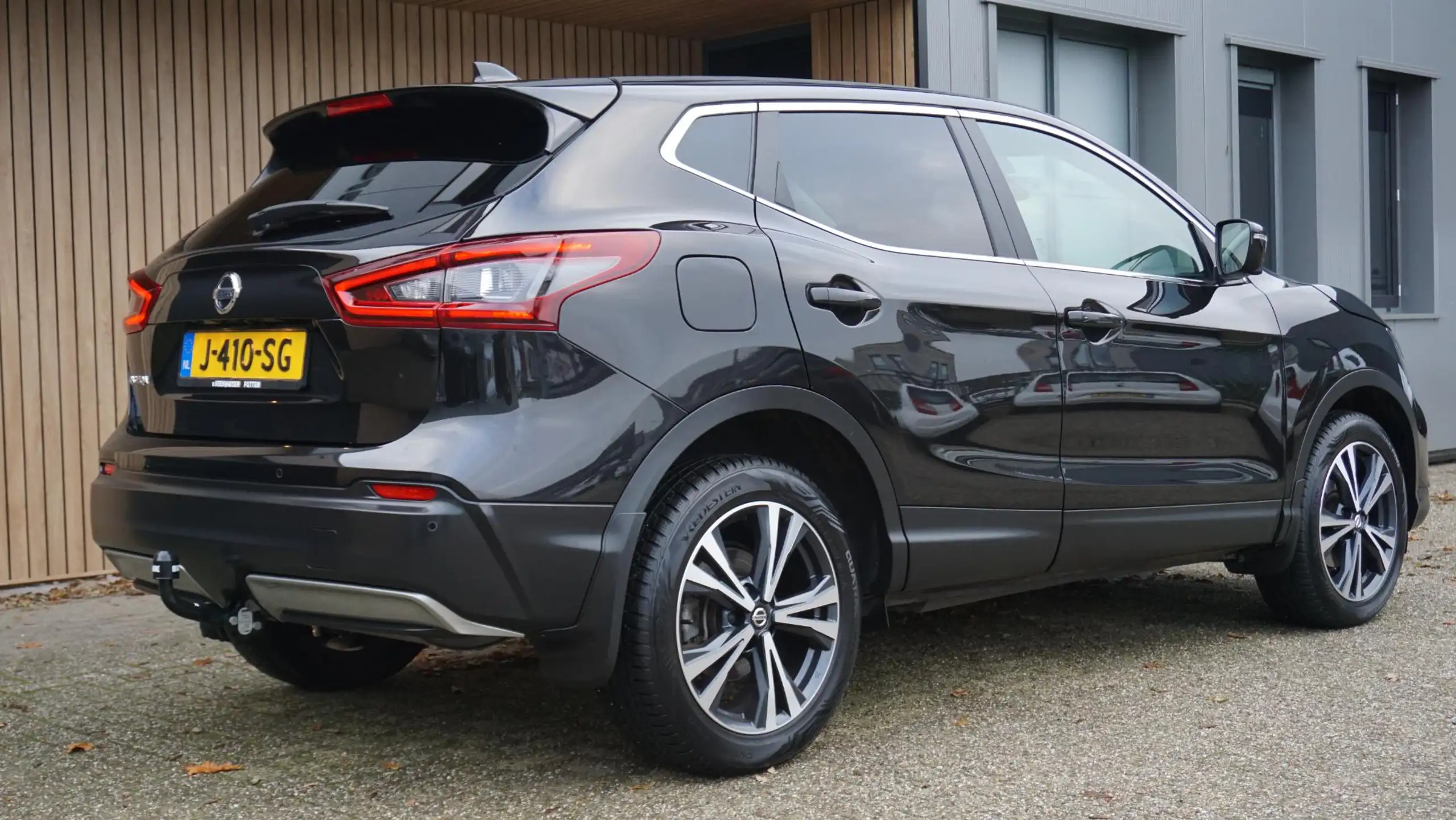 Nissan - Qashqai