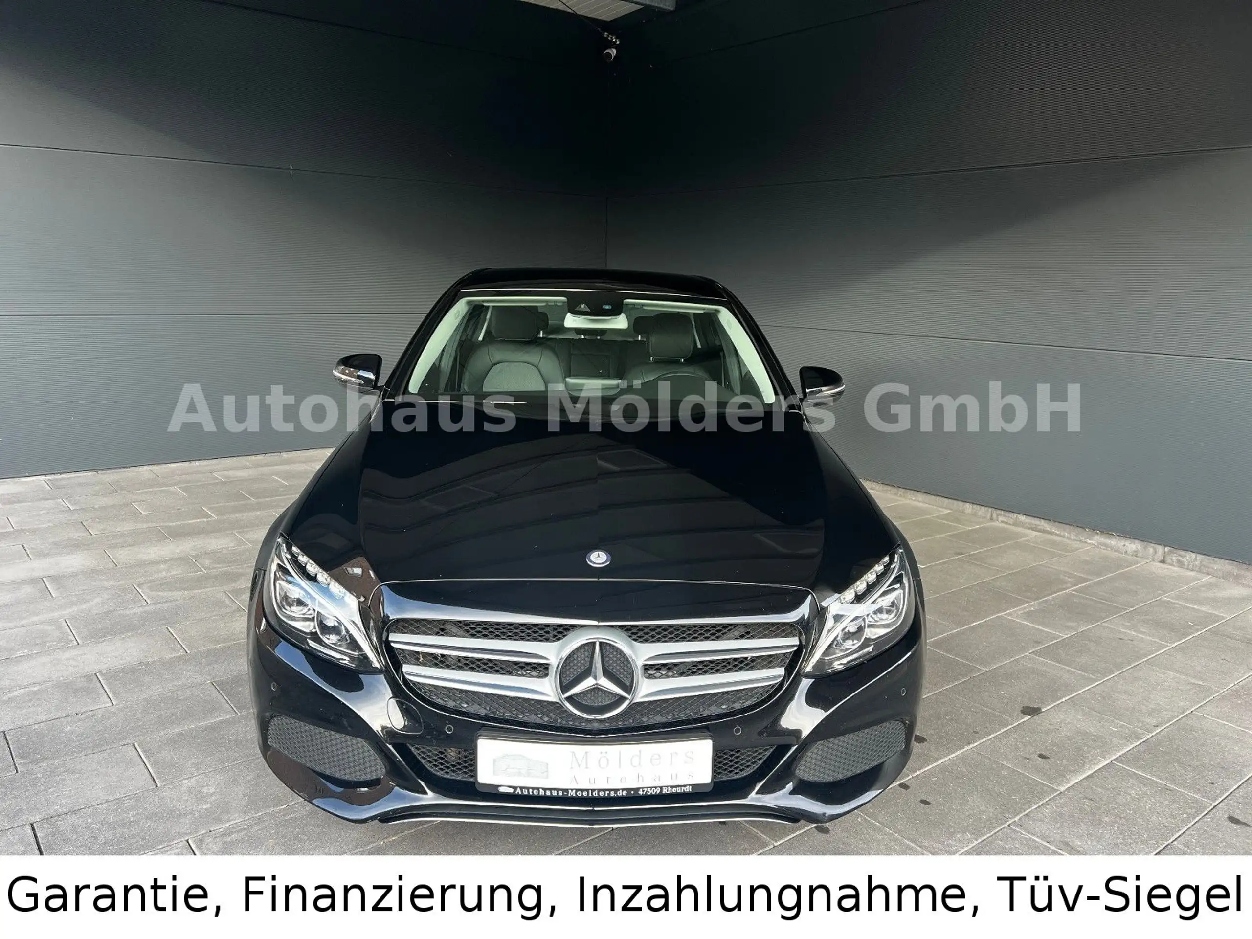 Mercedes-Benz - C 220