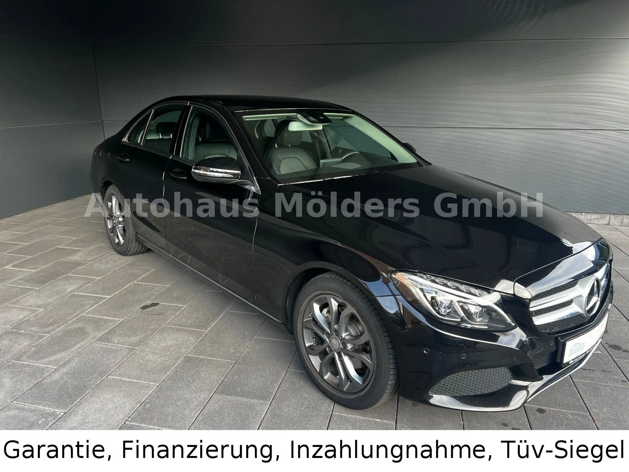 Mercedes-Benz - C 220