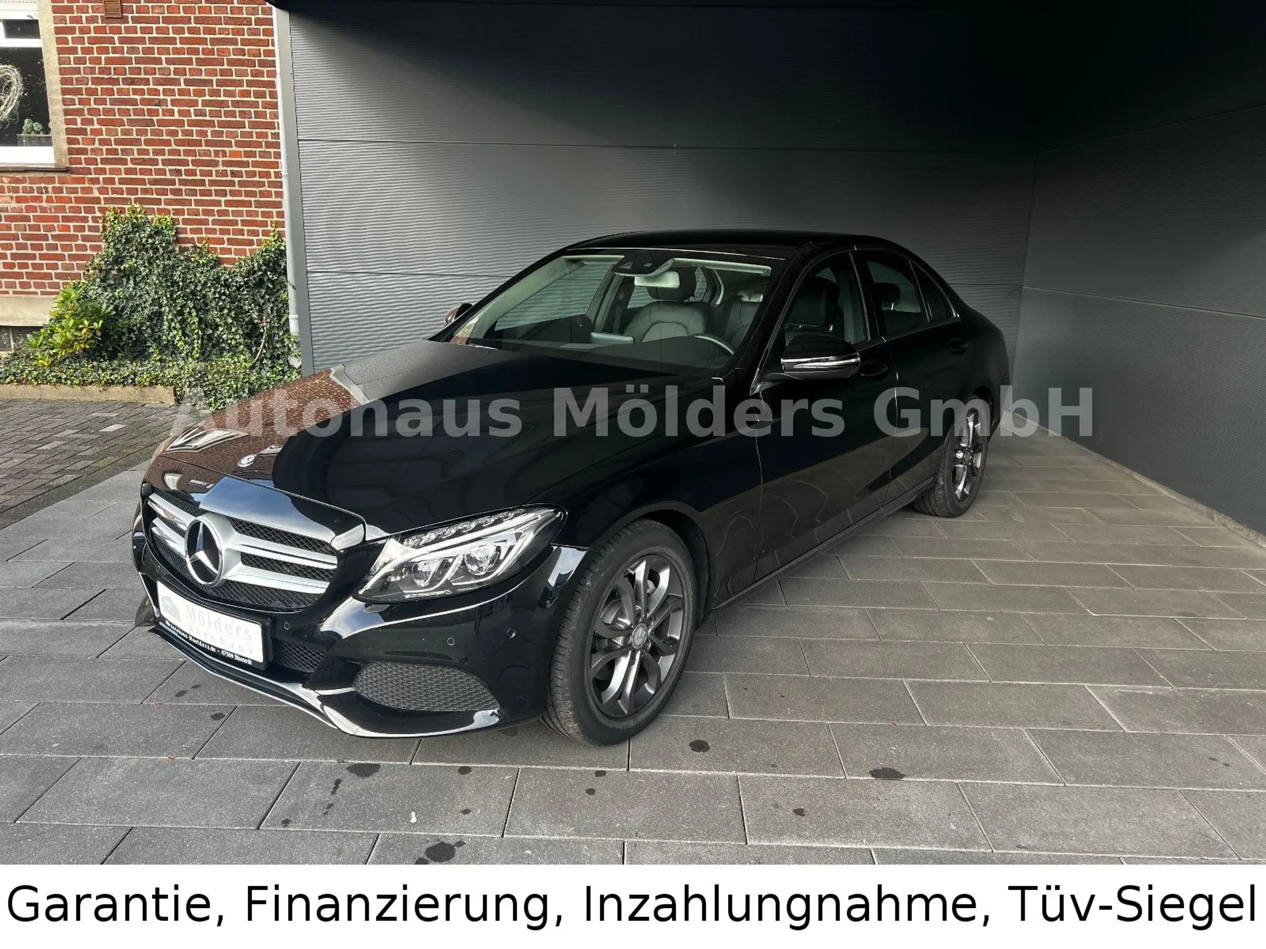 Mercedes-Benz - C 220