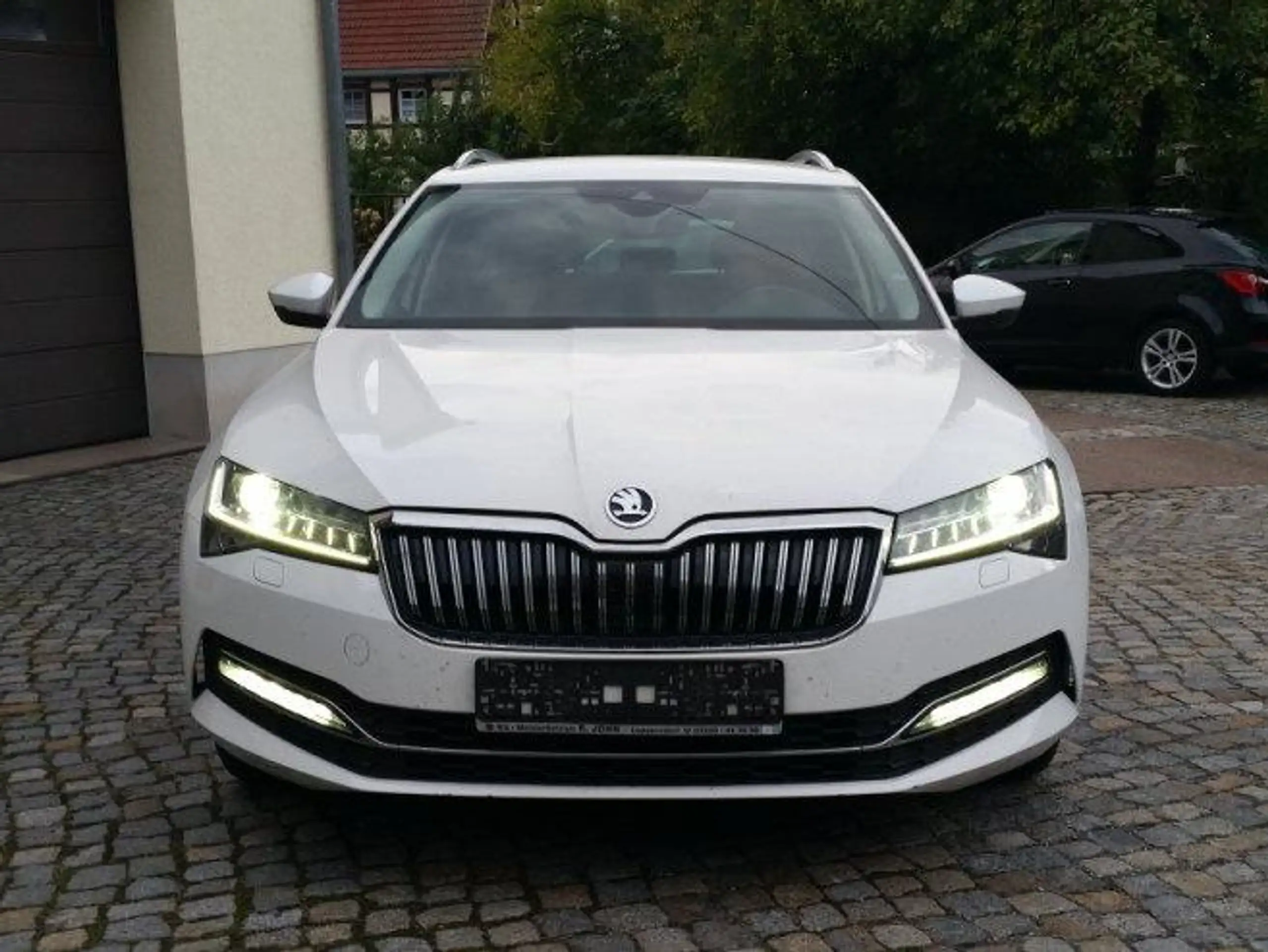 Skoda - Superb