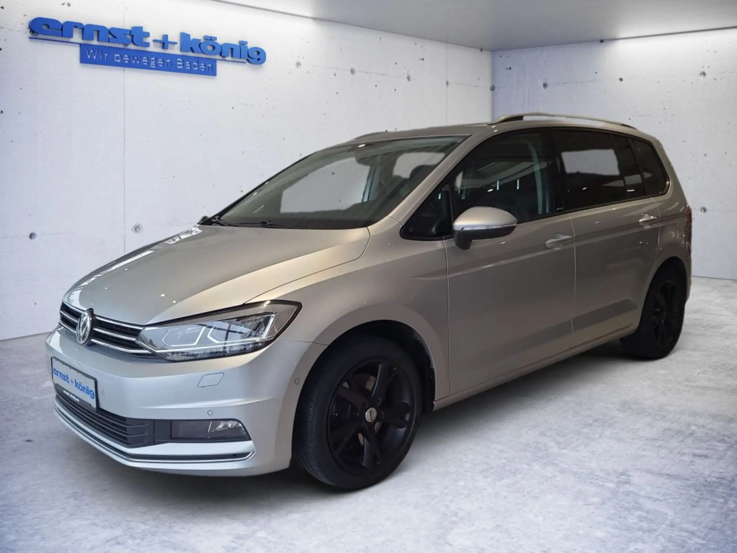 Volkswagen - Touran