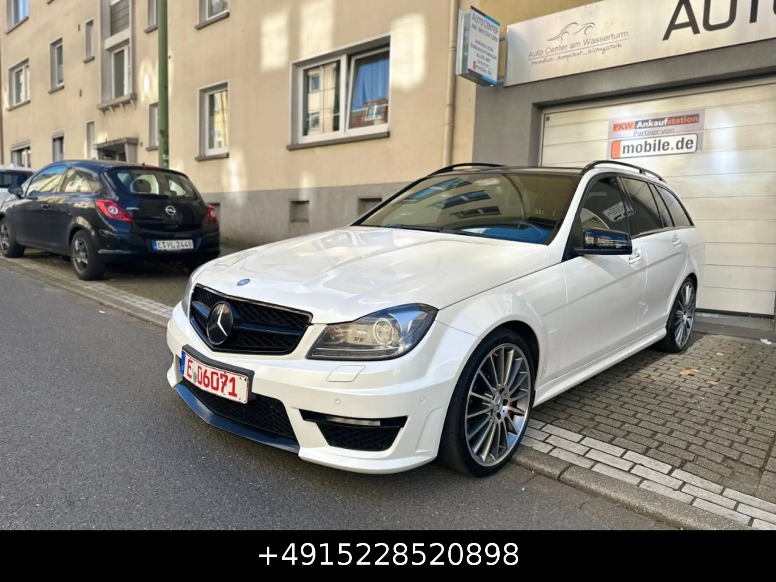 Mercedes-Benz - C 63 AMG