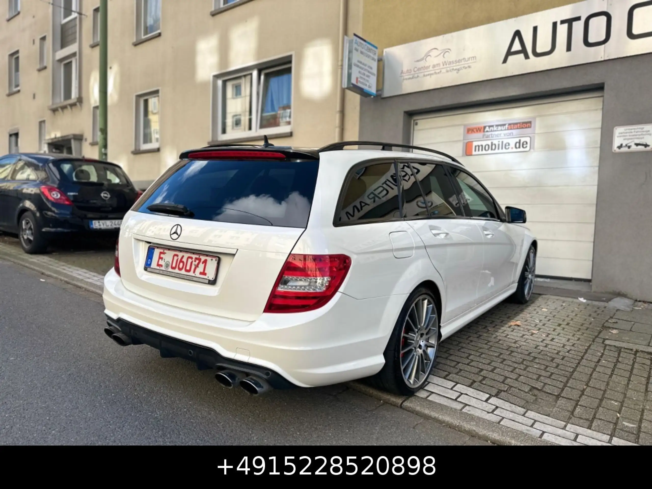 Mercedes-Benz - C 63 AMG