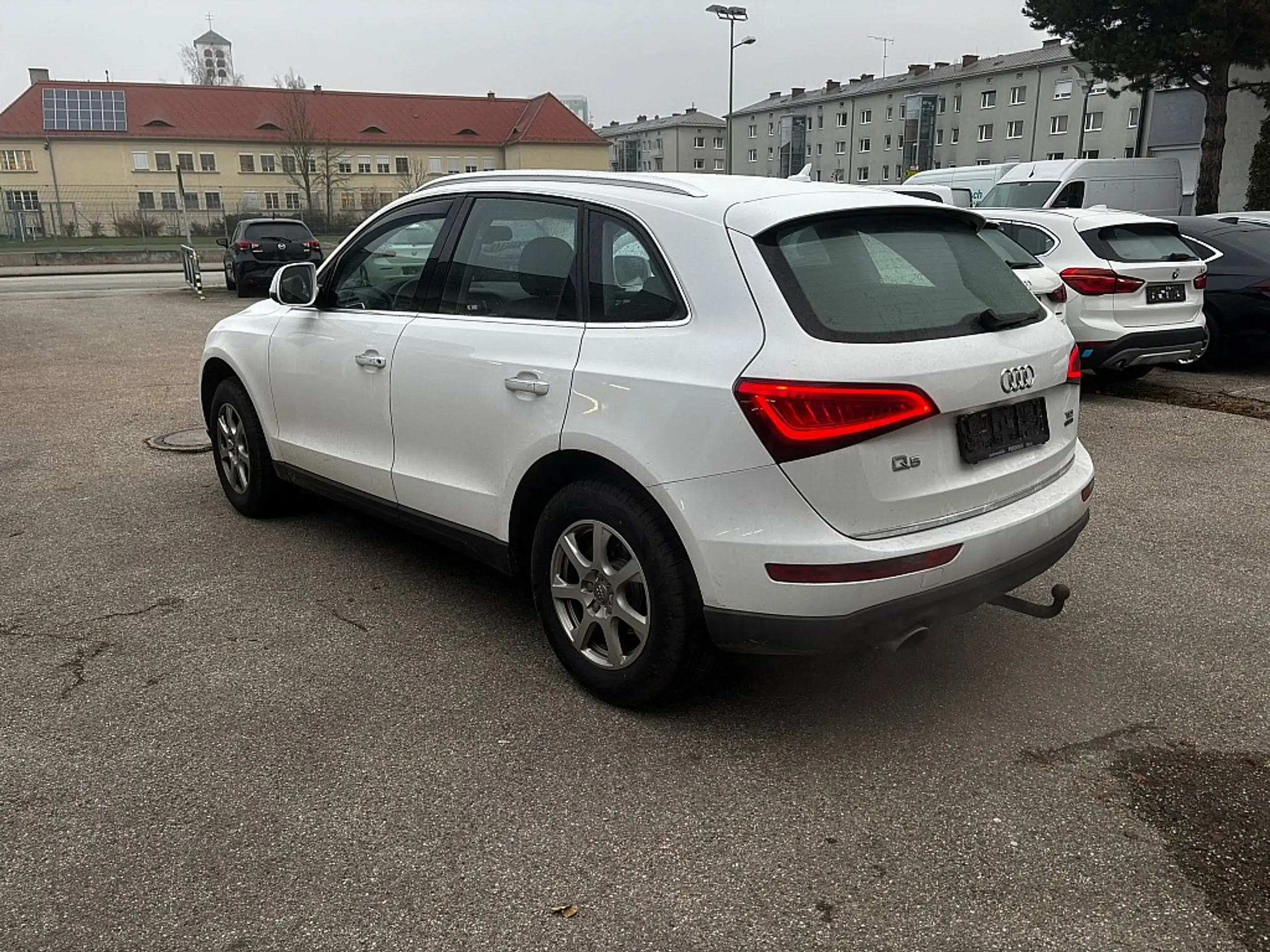 Audi - Q5