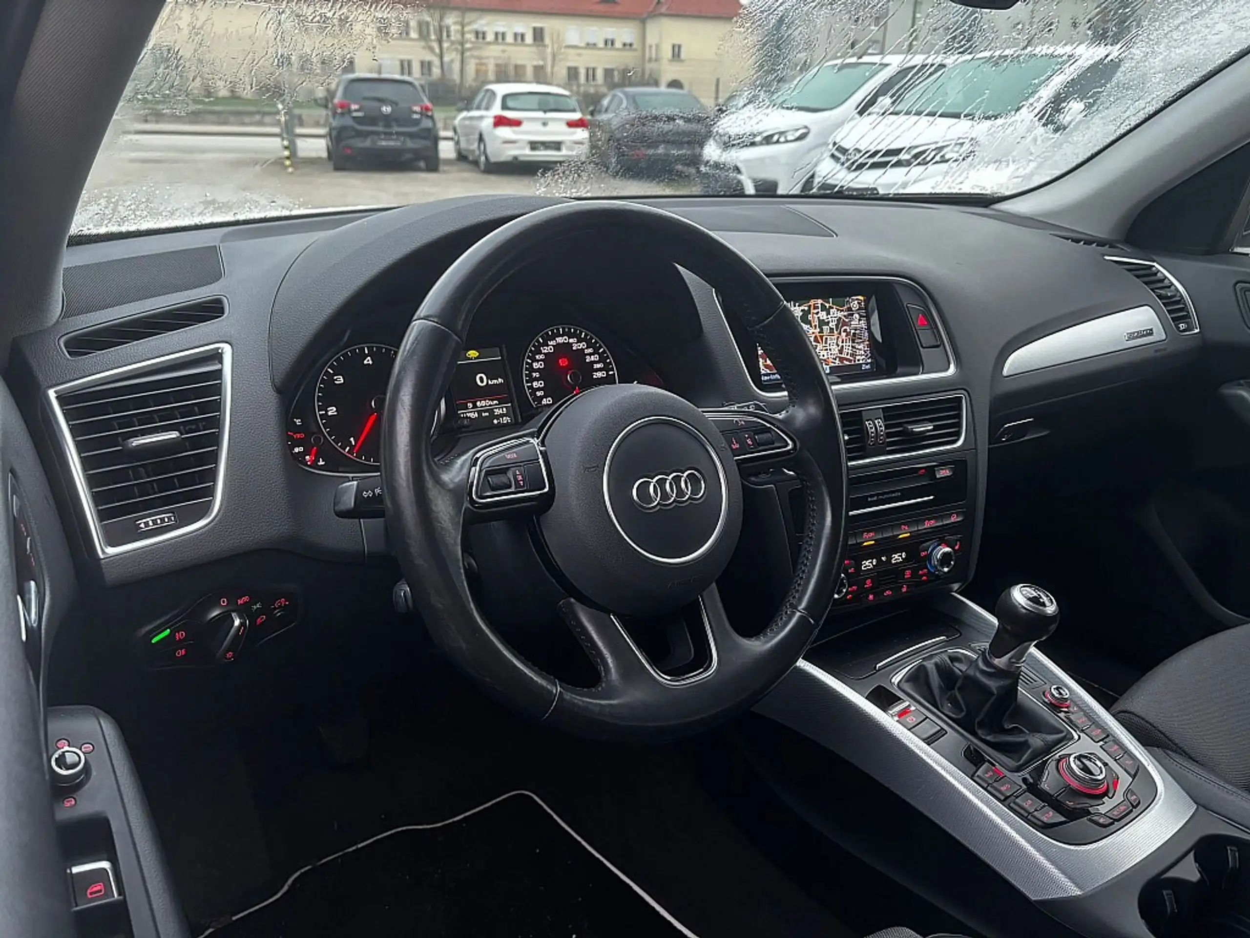 Audi - Q5