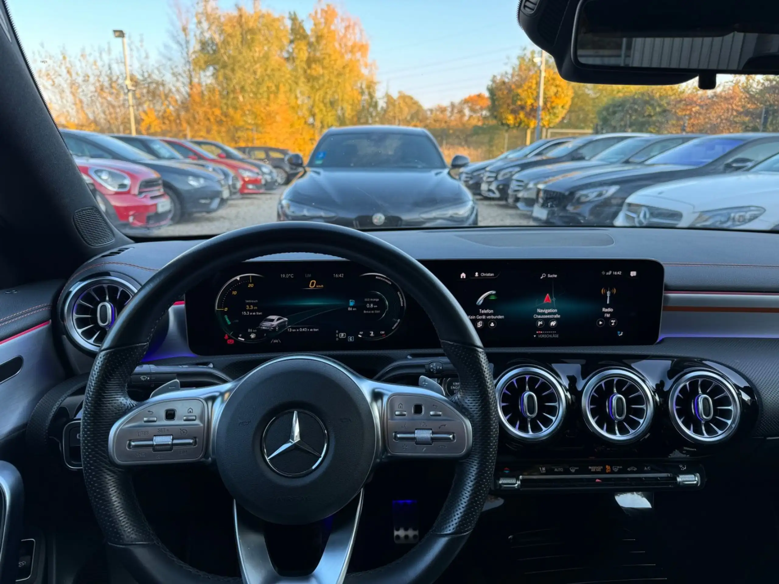 Mercedes-Benz - CLA 250