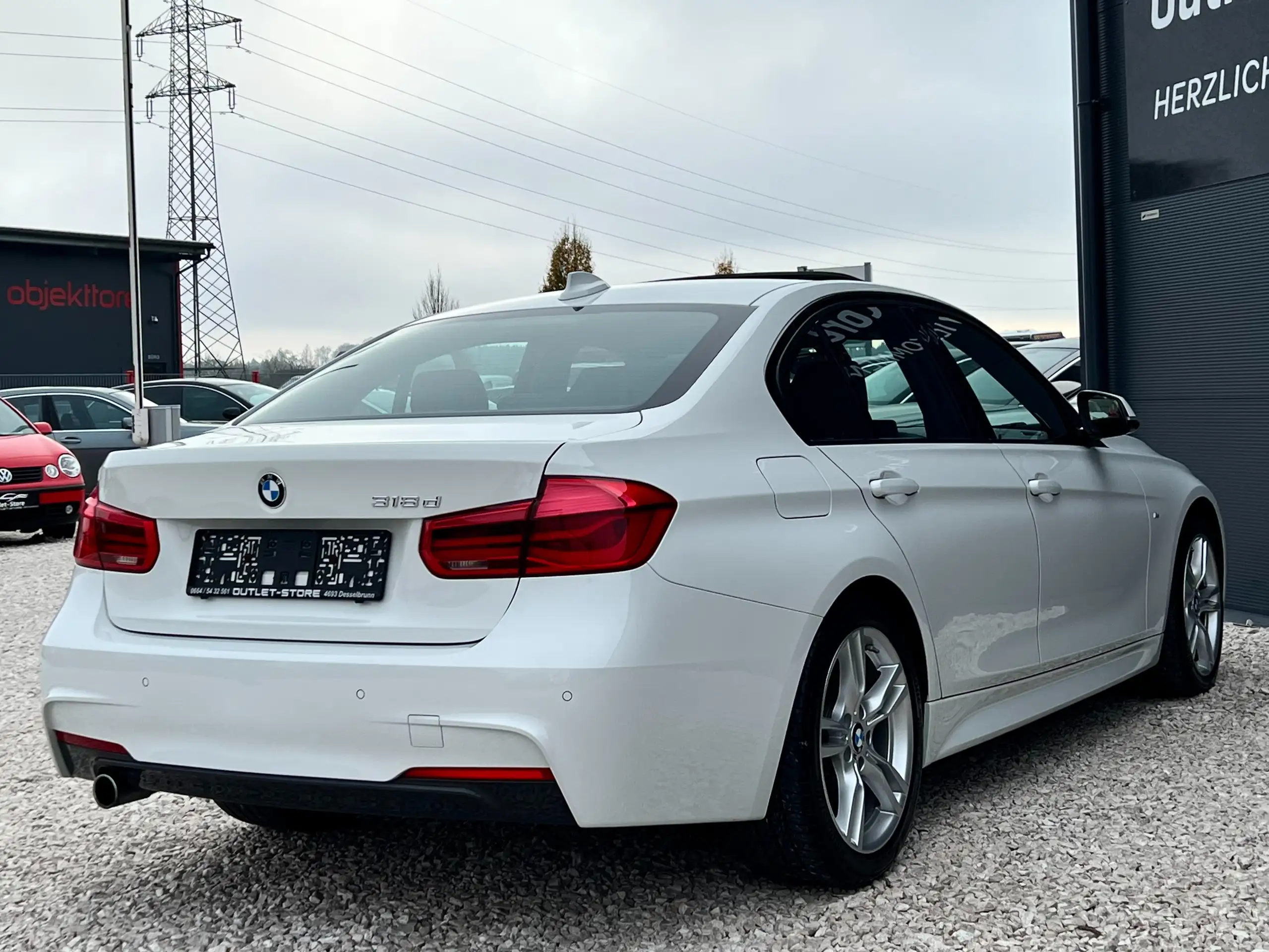 BMW - 318