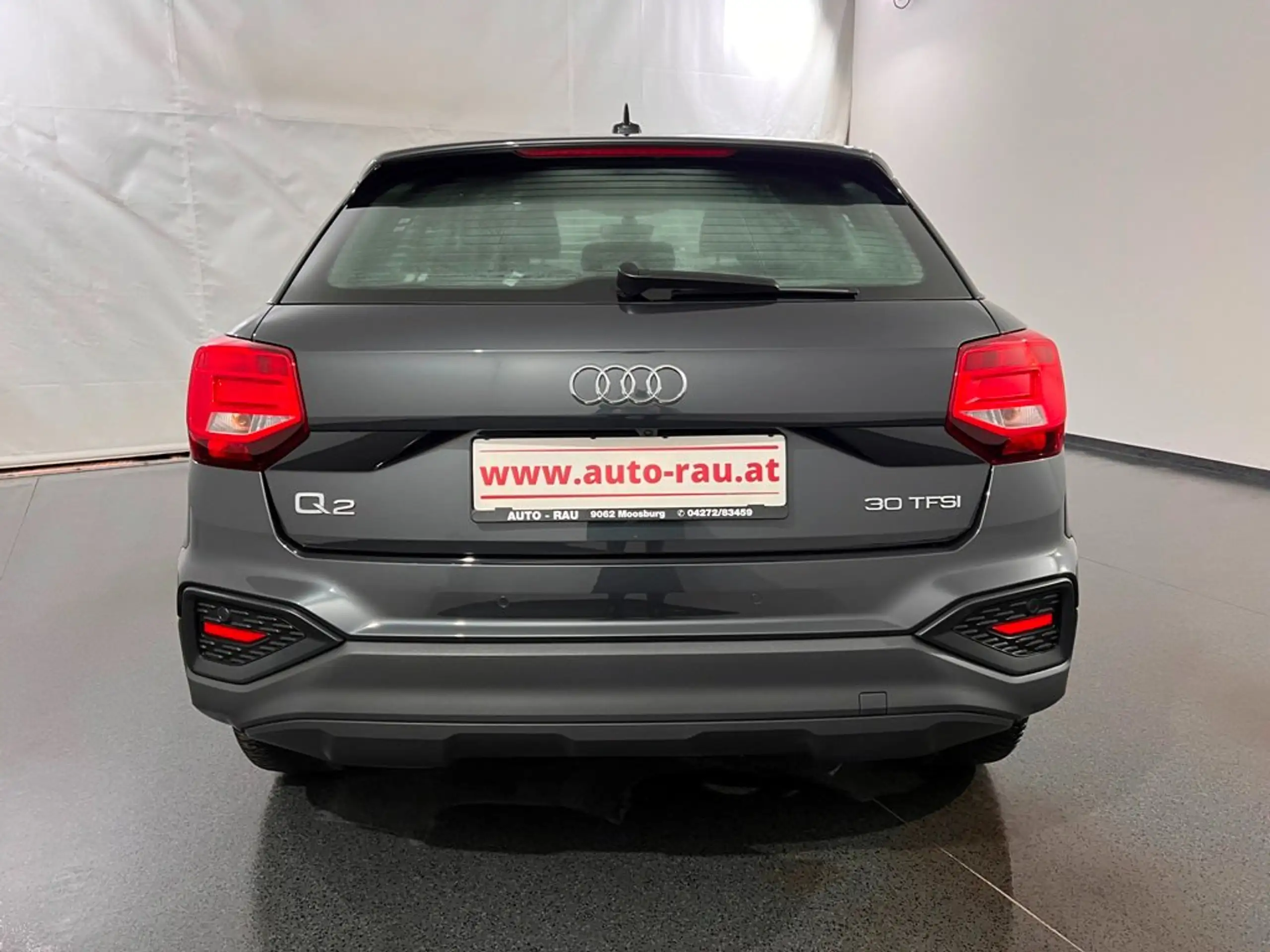 Audi - Q2