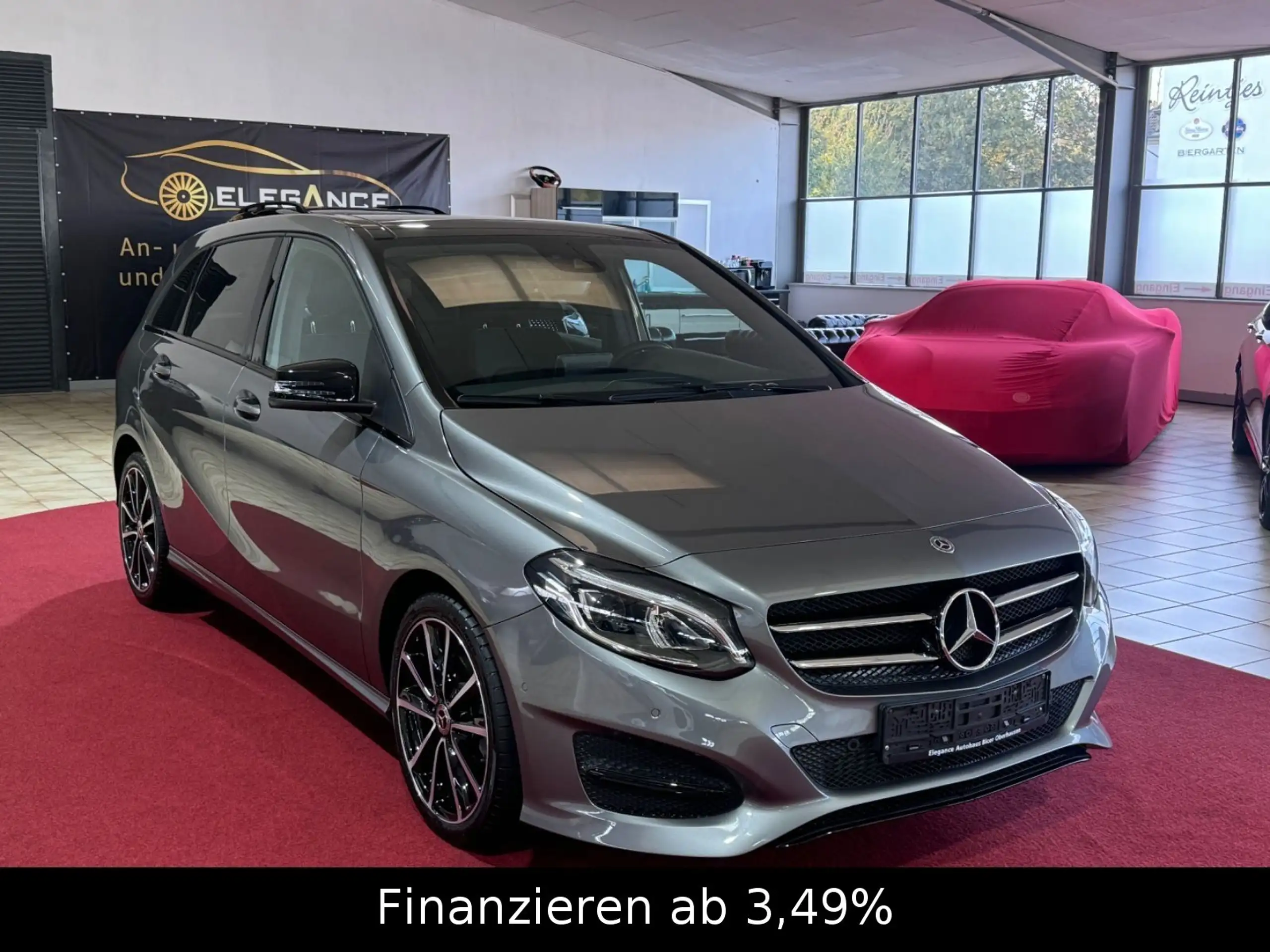 Mercedes-Benz - B 200