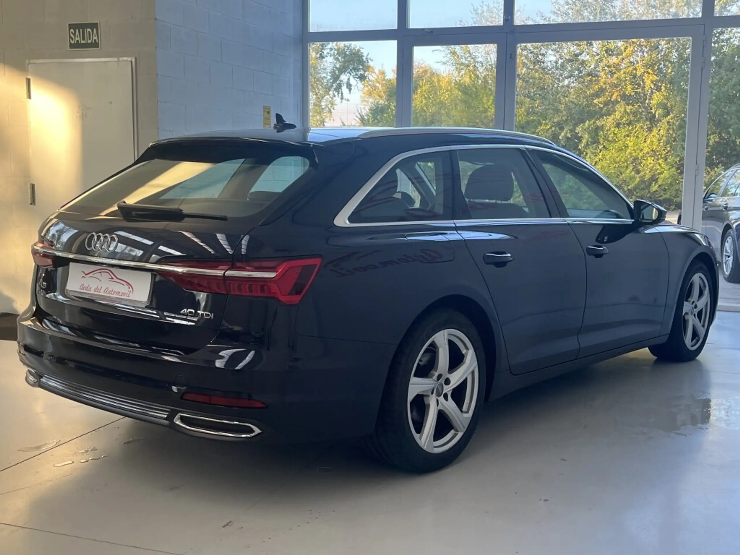 Audi - A6