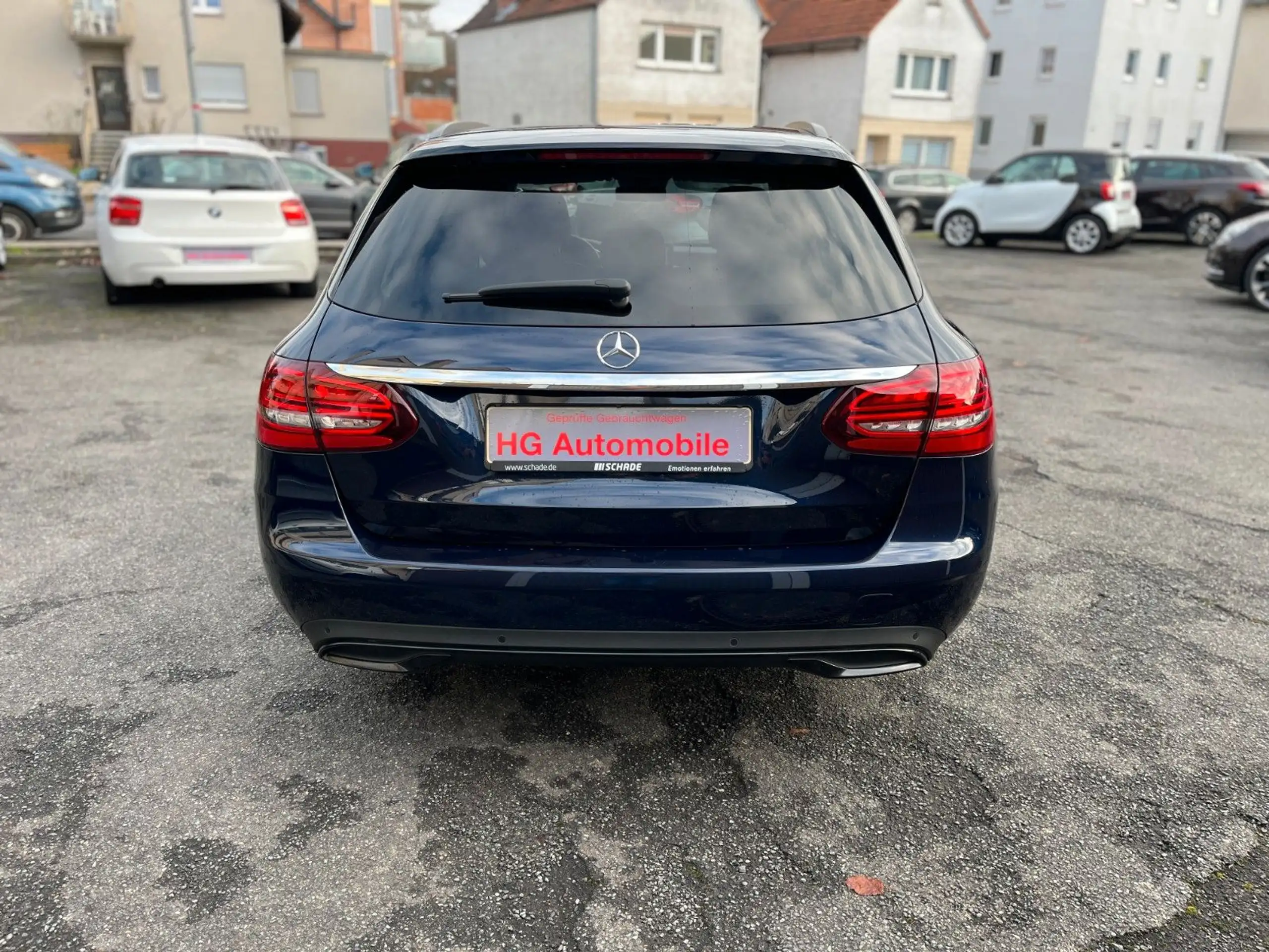 Mercedes-Benz - C 220