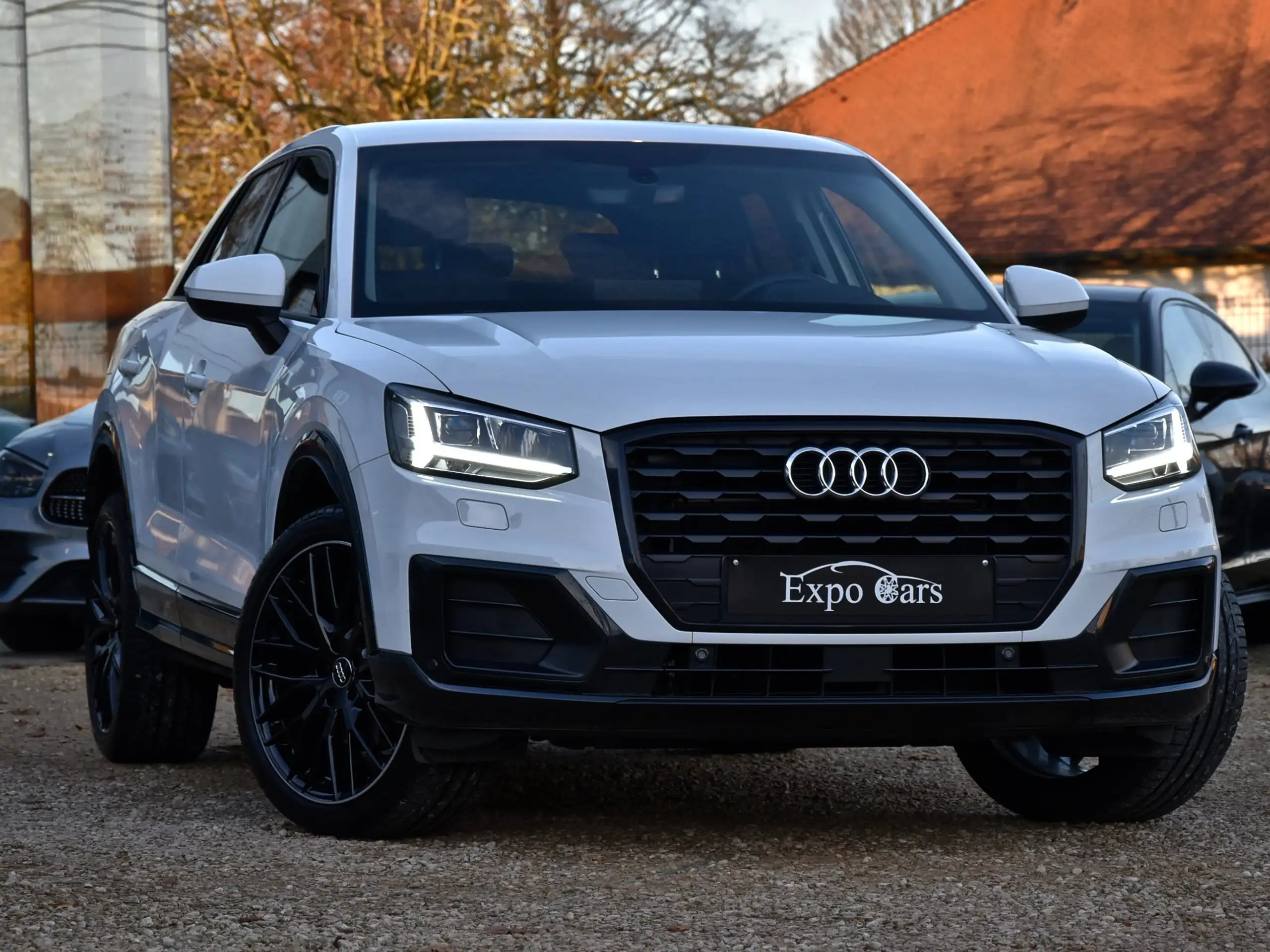 Audi - Q2