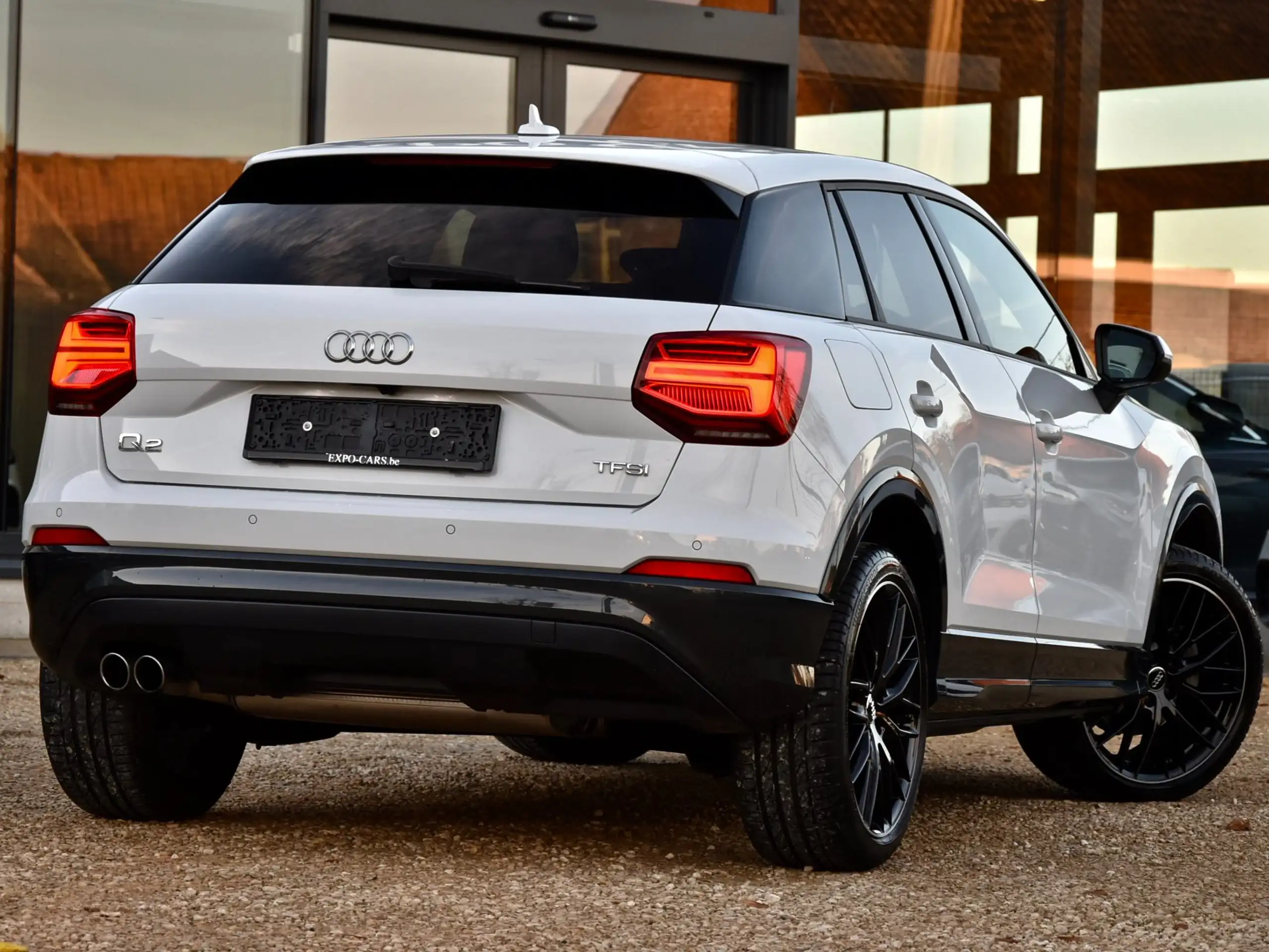 Audi - Q2