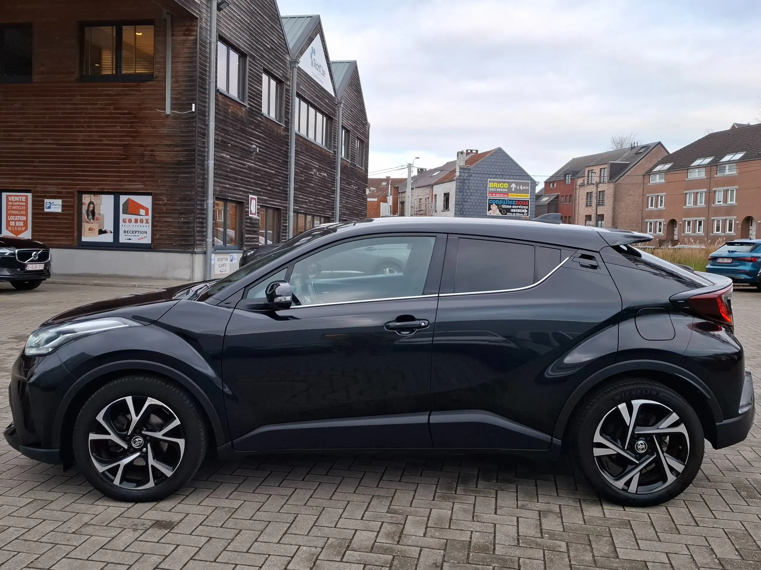 Toyota - C-HR