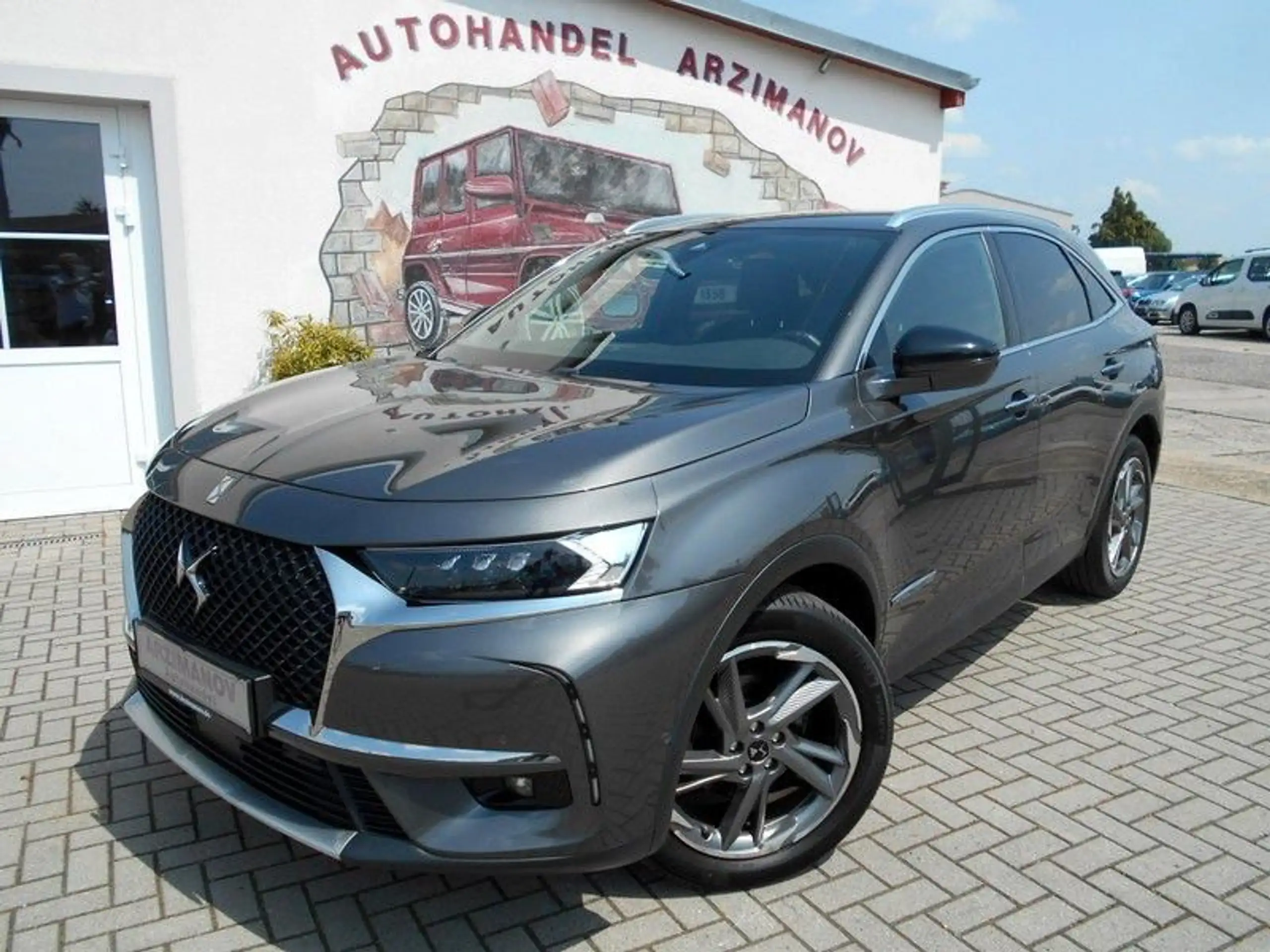 DS Automobiles - DS 7 Crossback