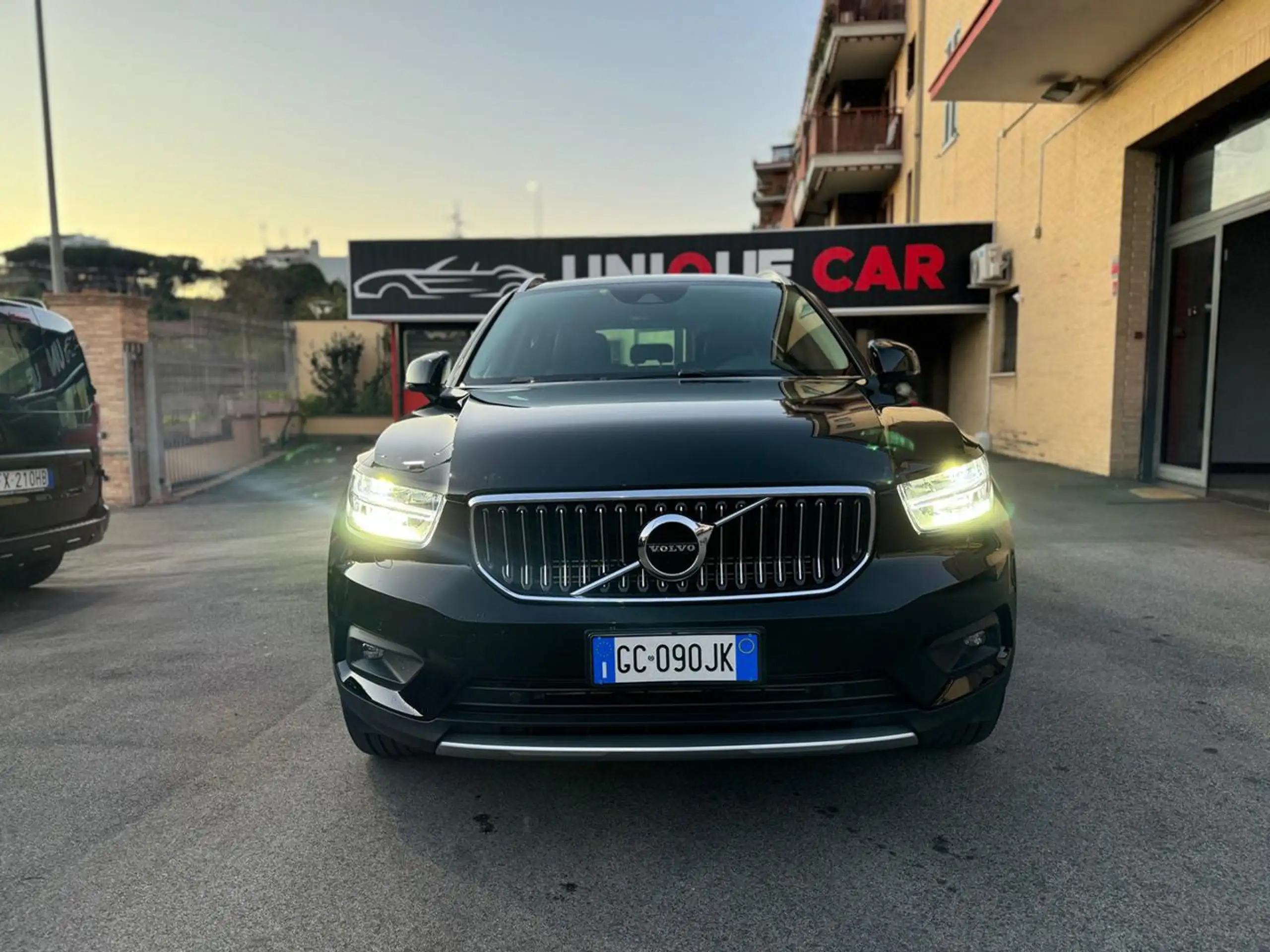 Volvo - XC40