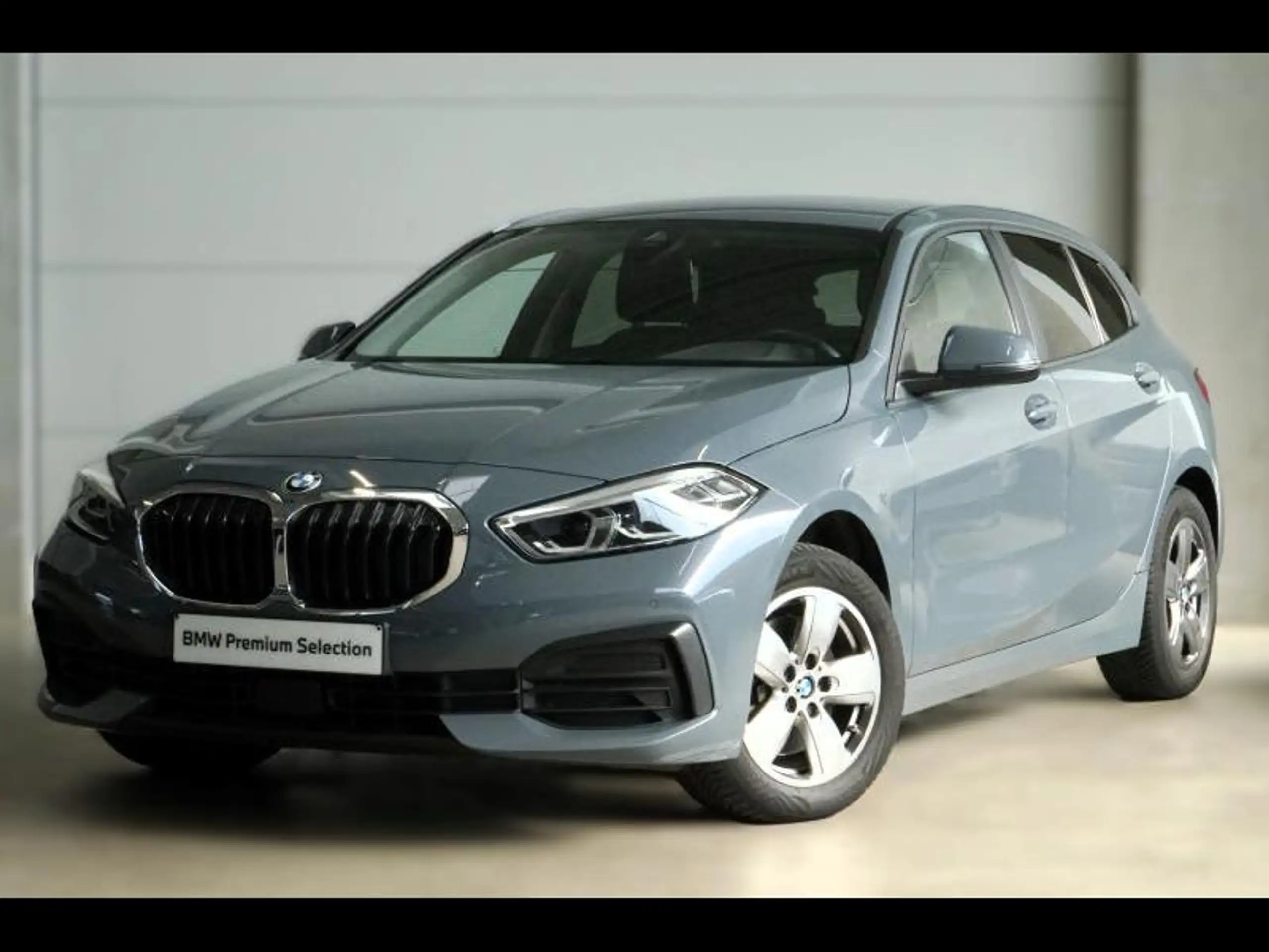 BMW 118 2022