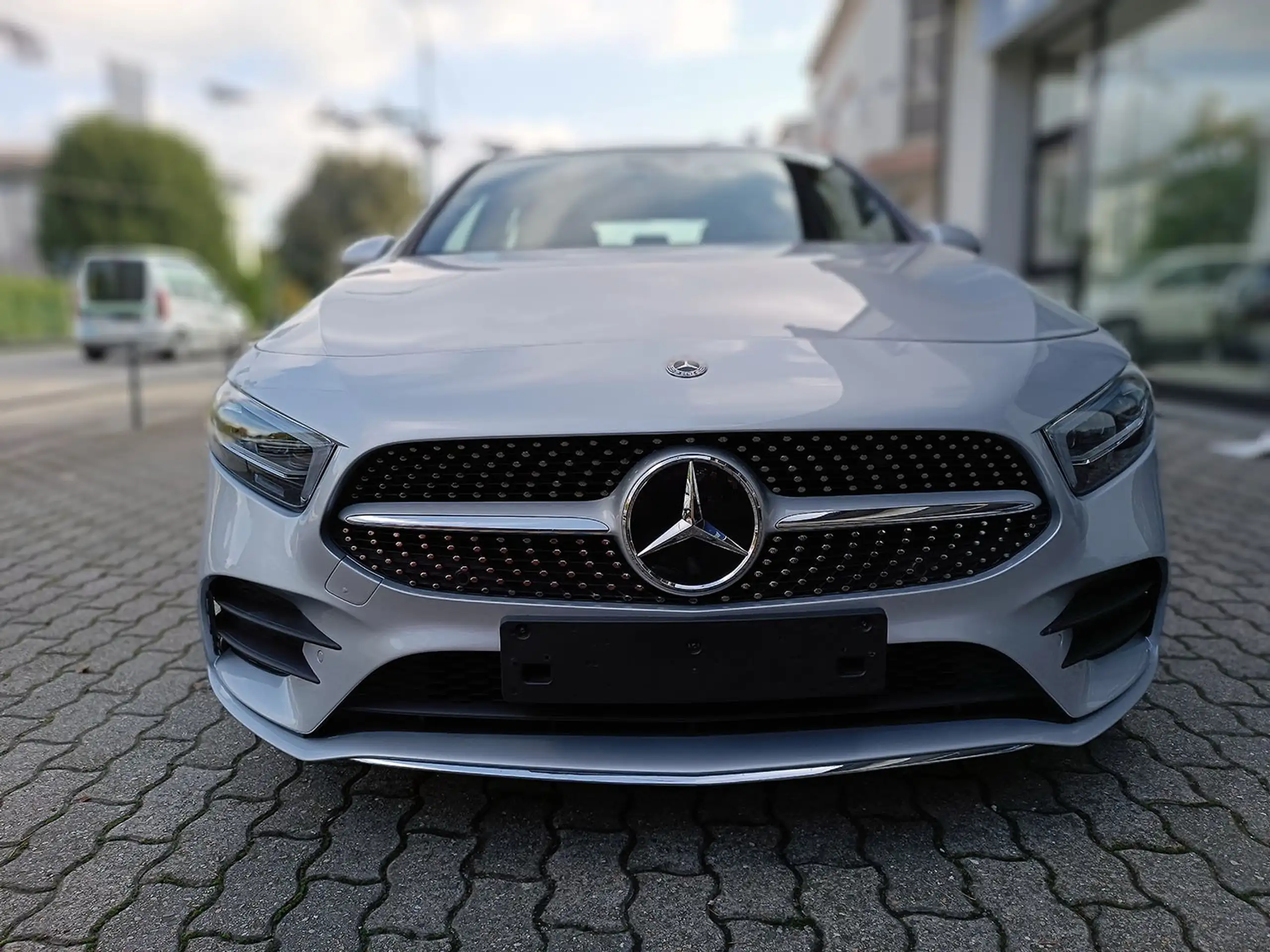 Mercedes-Benz - A 200