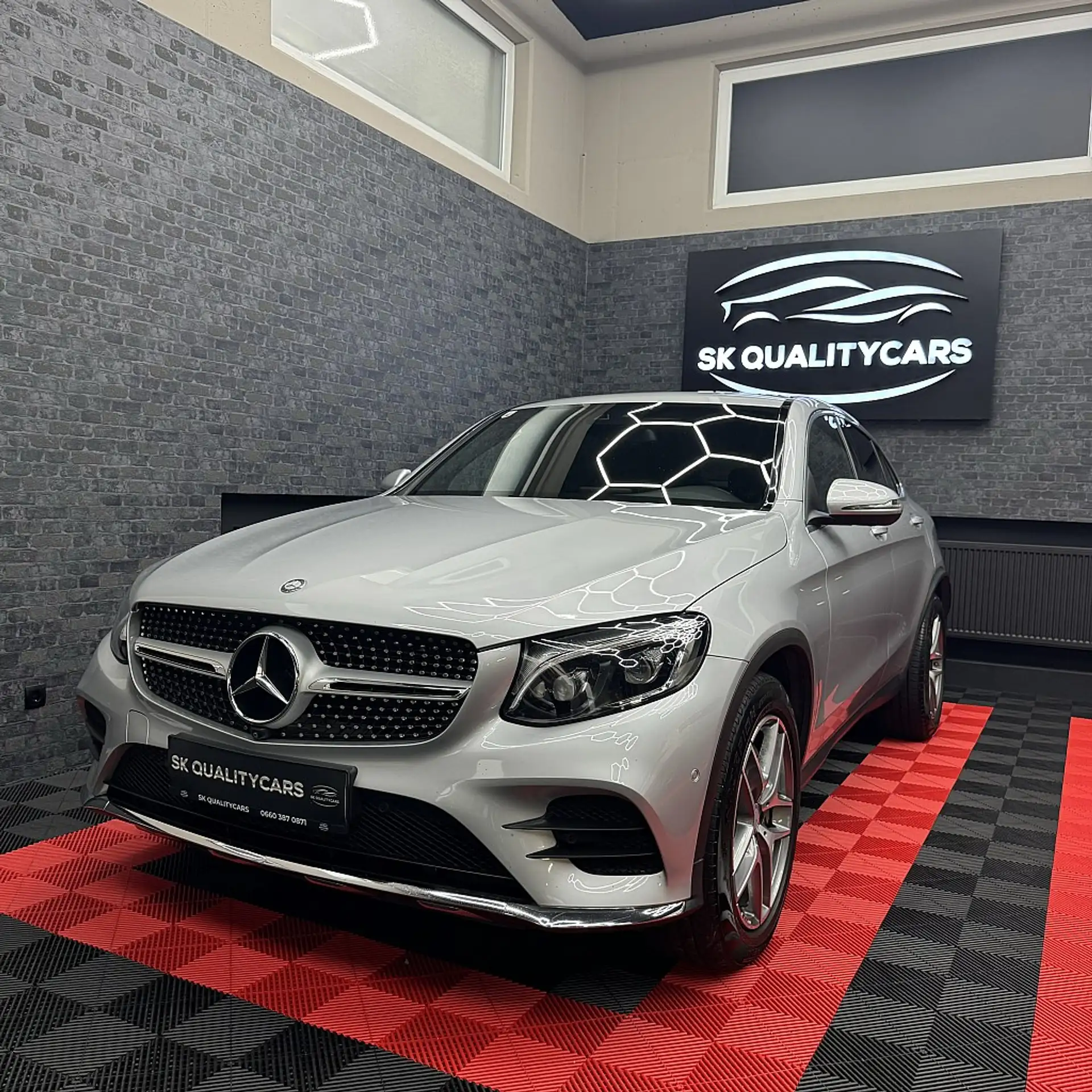 Mercedes-Benz - GLC 250