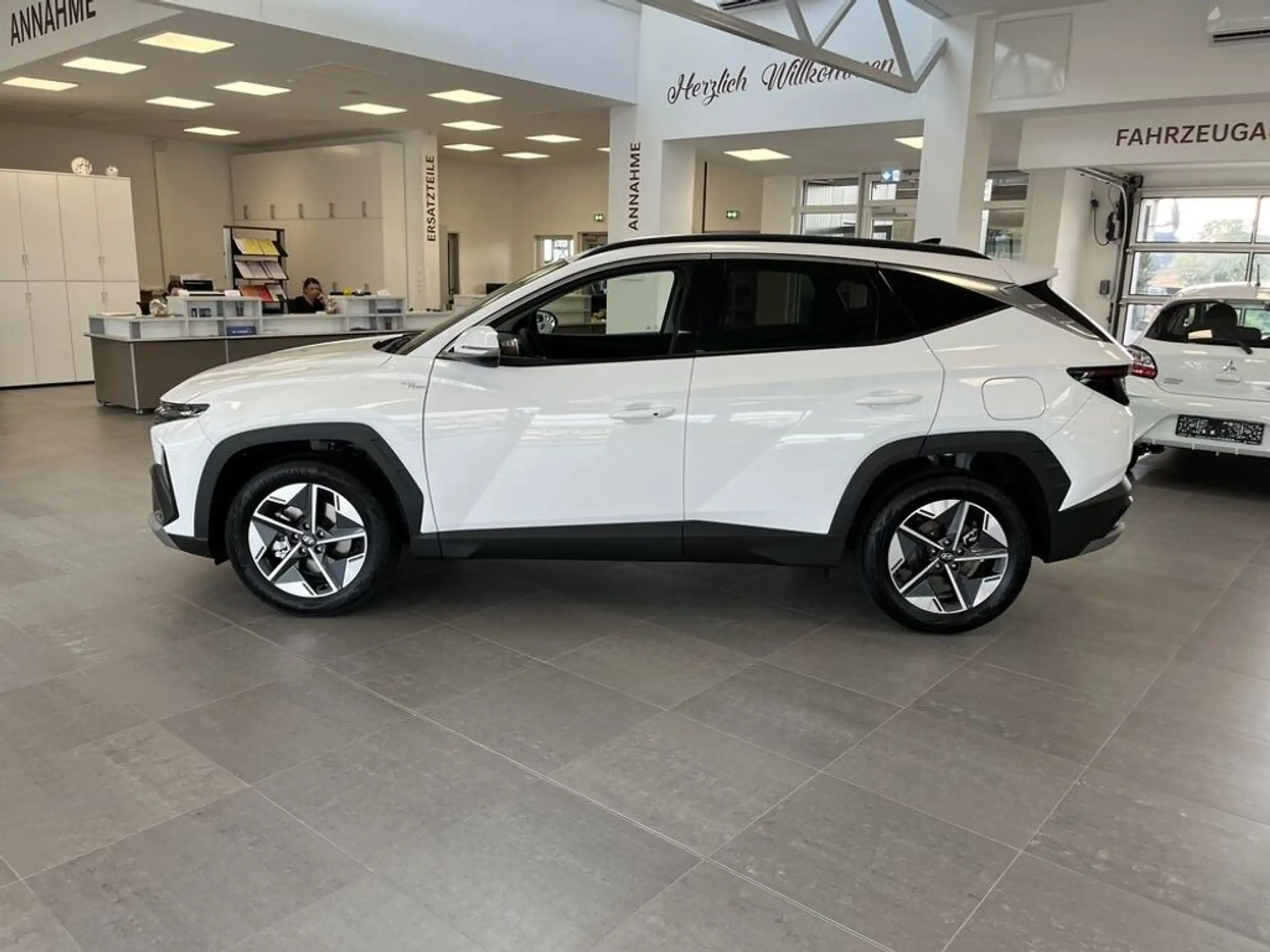 Hyundai - TUCSON