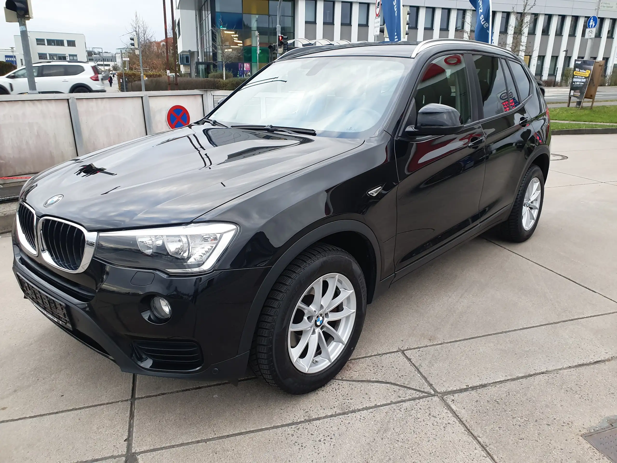 BMW - X3