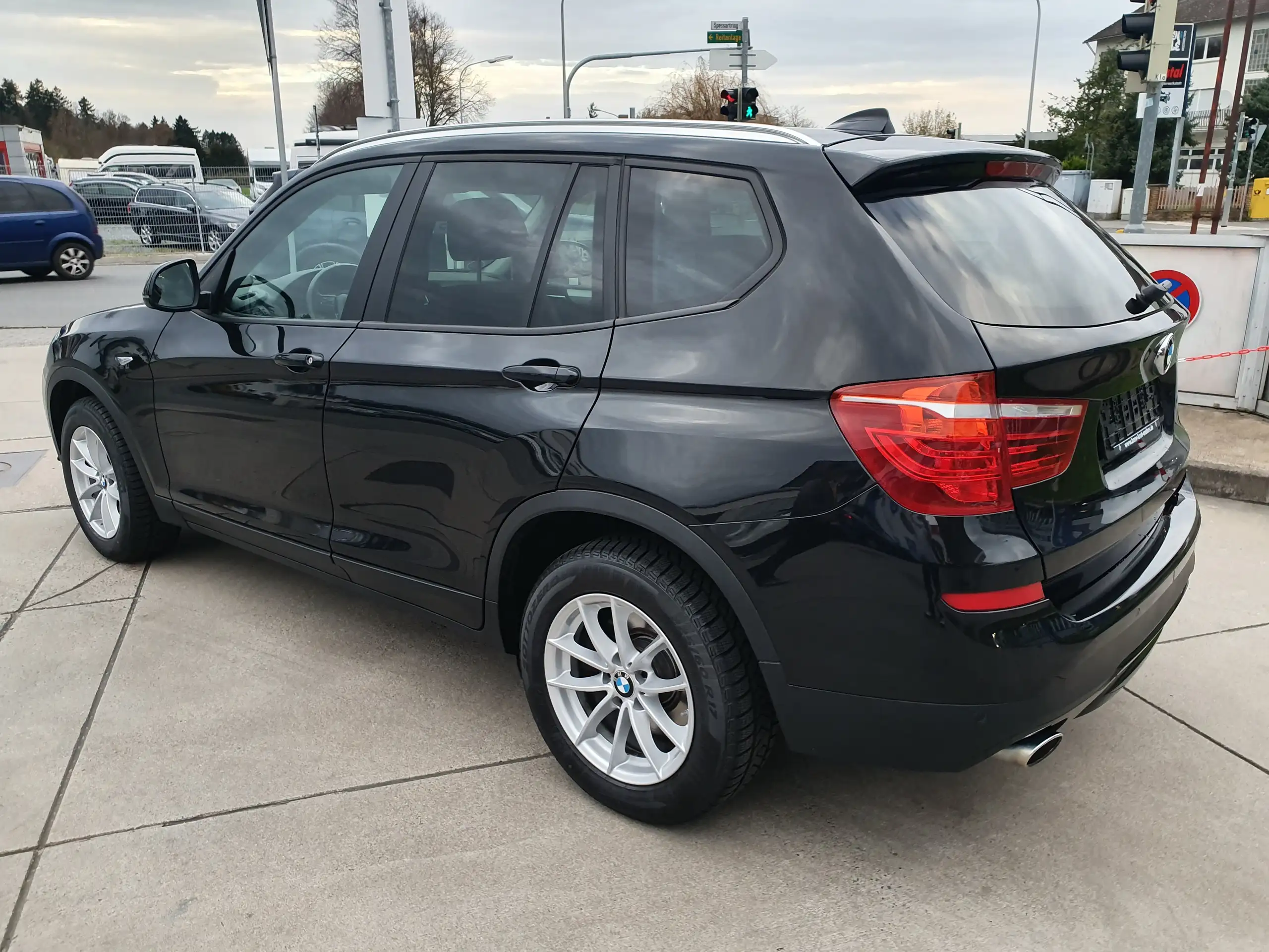 BMW - X3