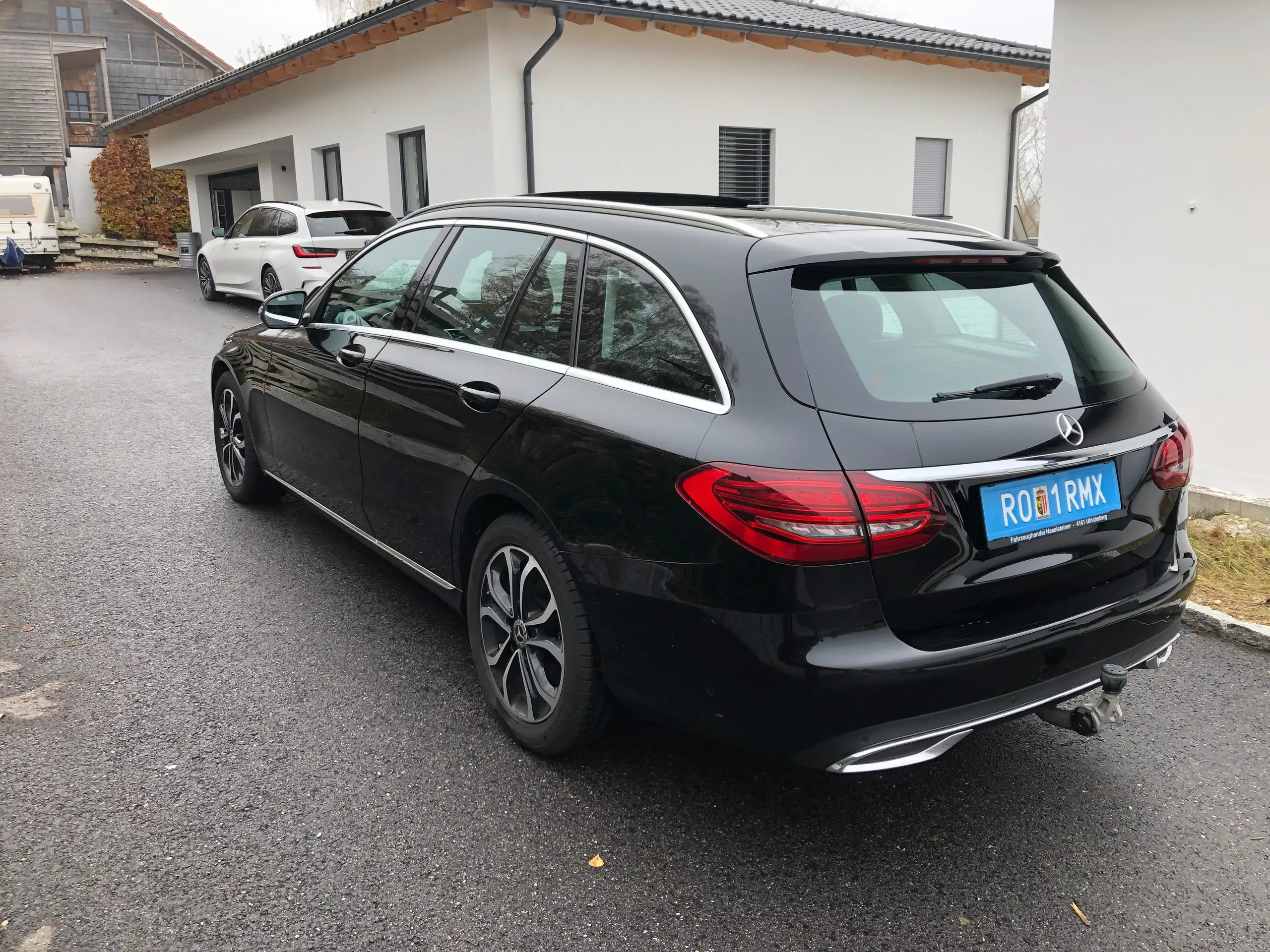 Mercedes-Benz - C 220