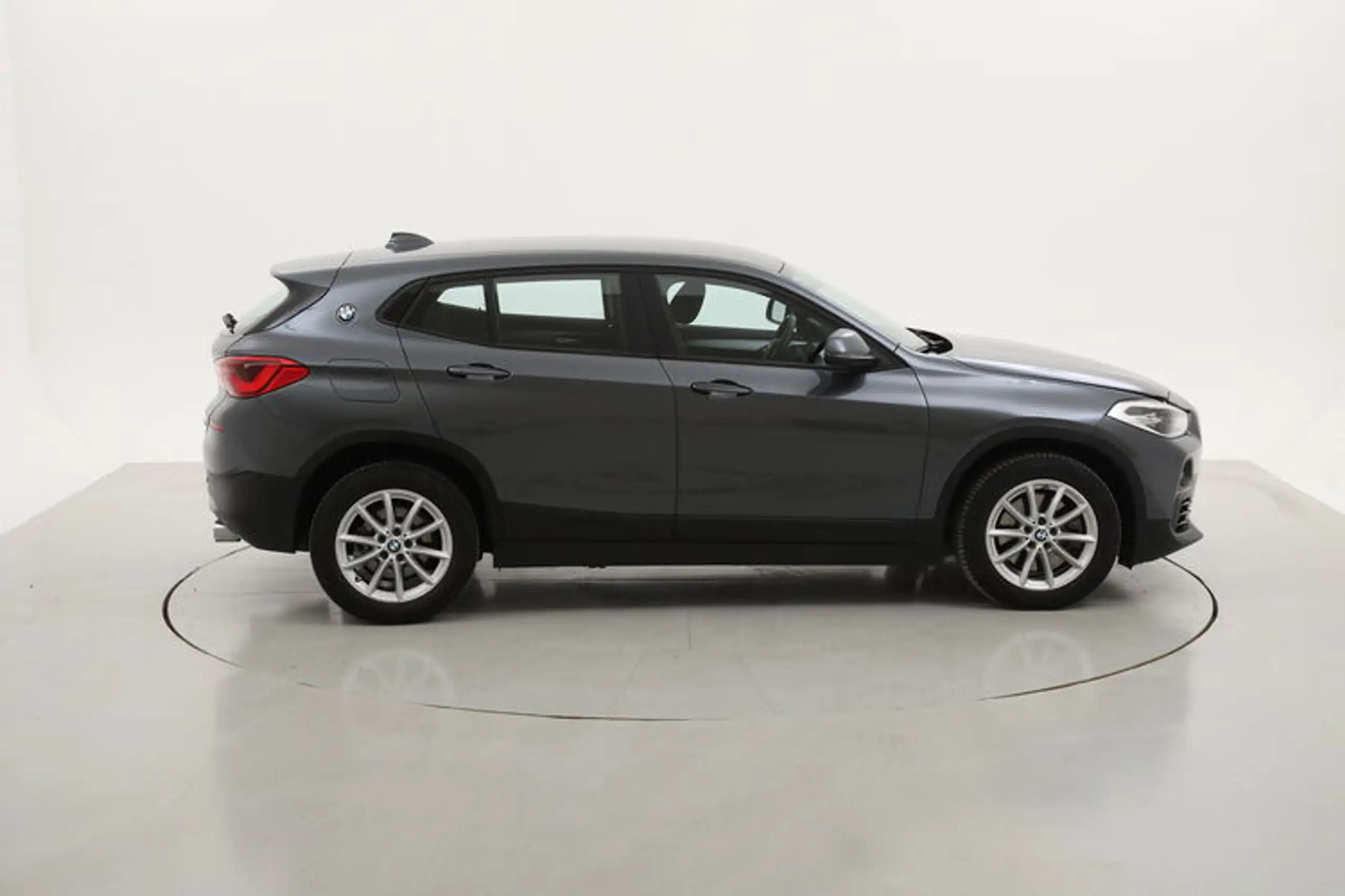 BMW - X2