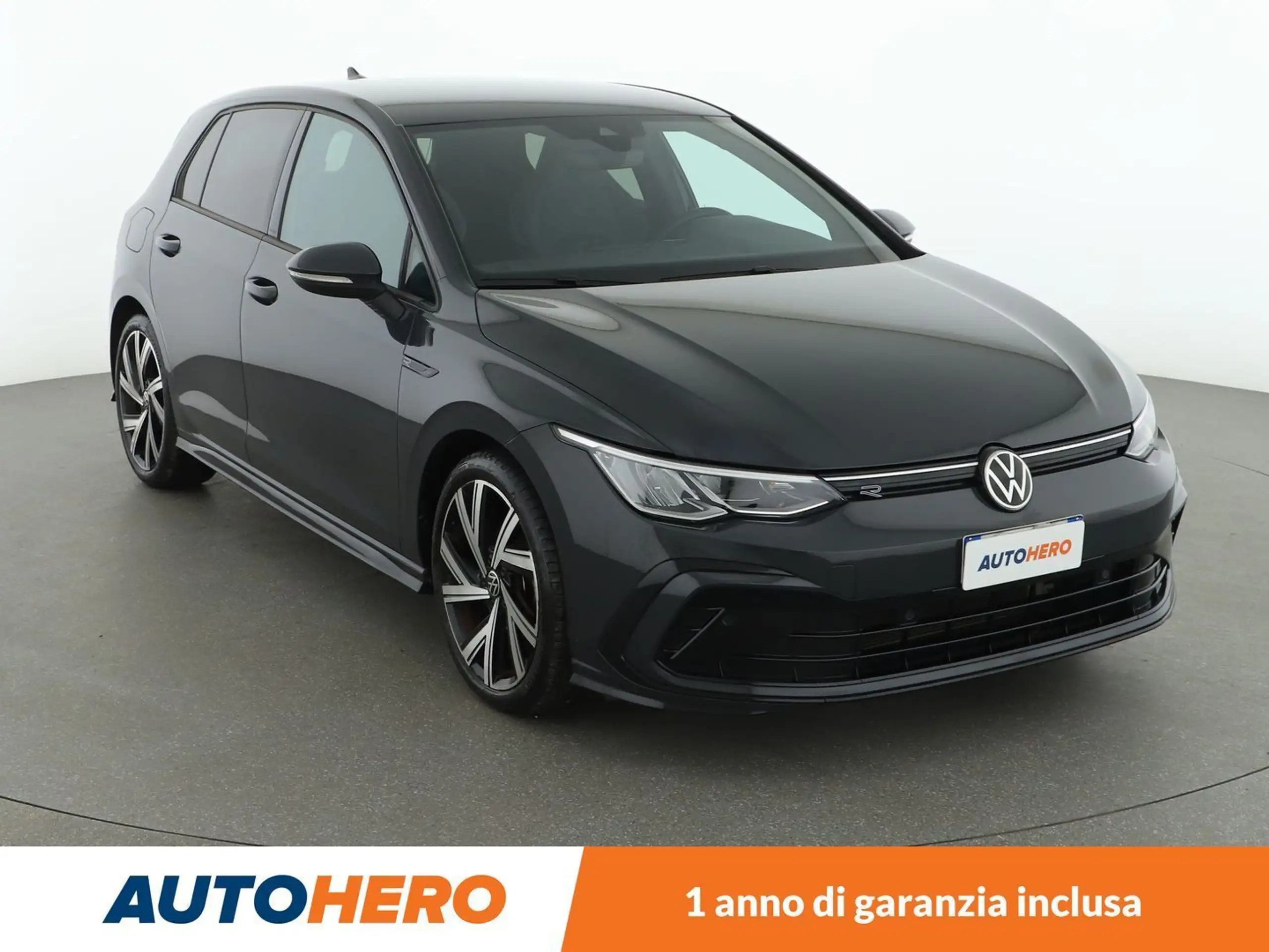 Volkswagen - Golf