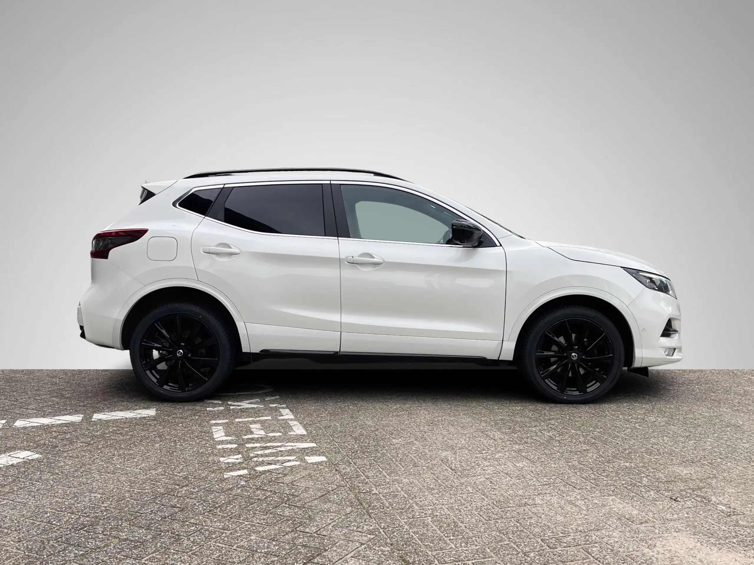 Nissan - Qashqai