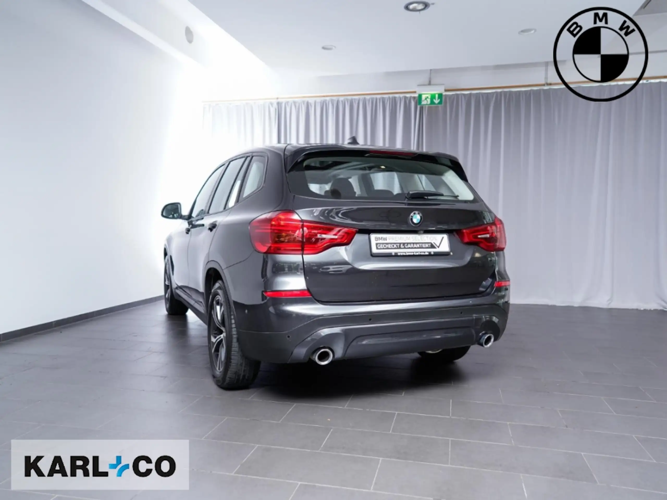 BMW - X3