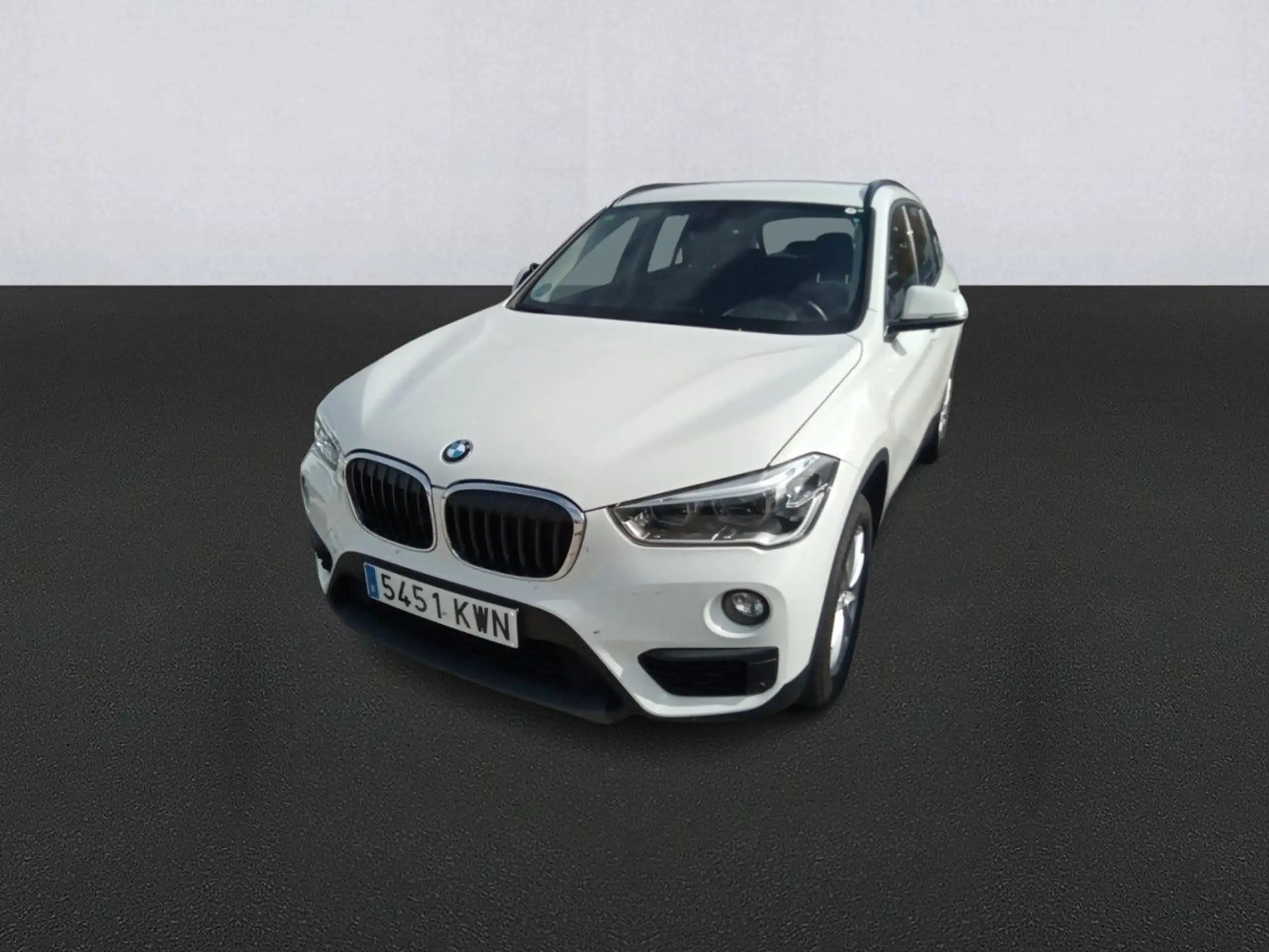 BMW - X1