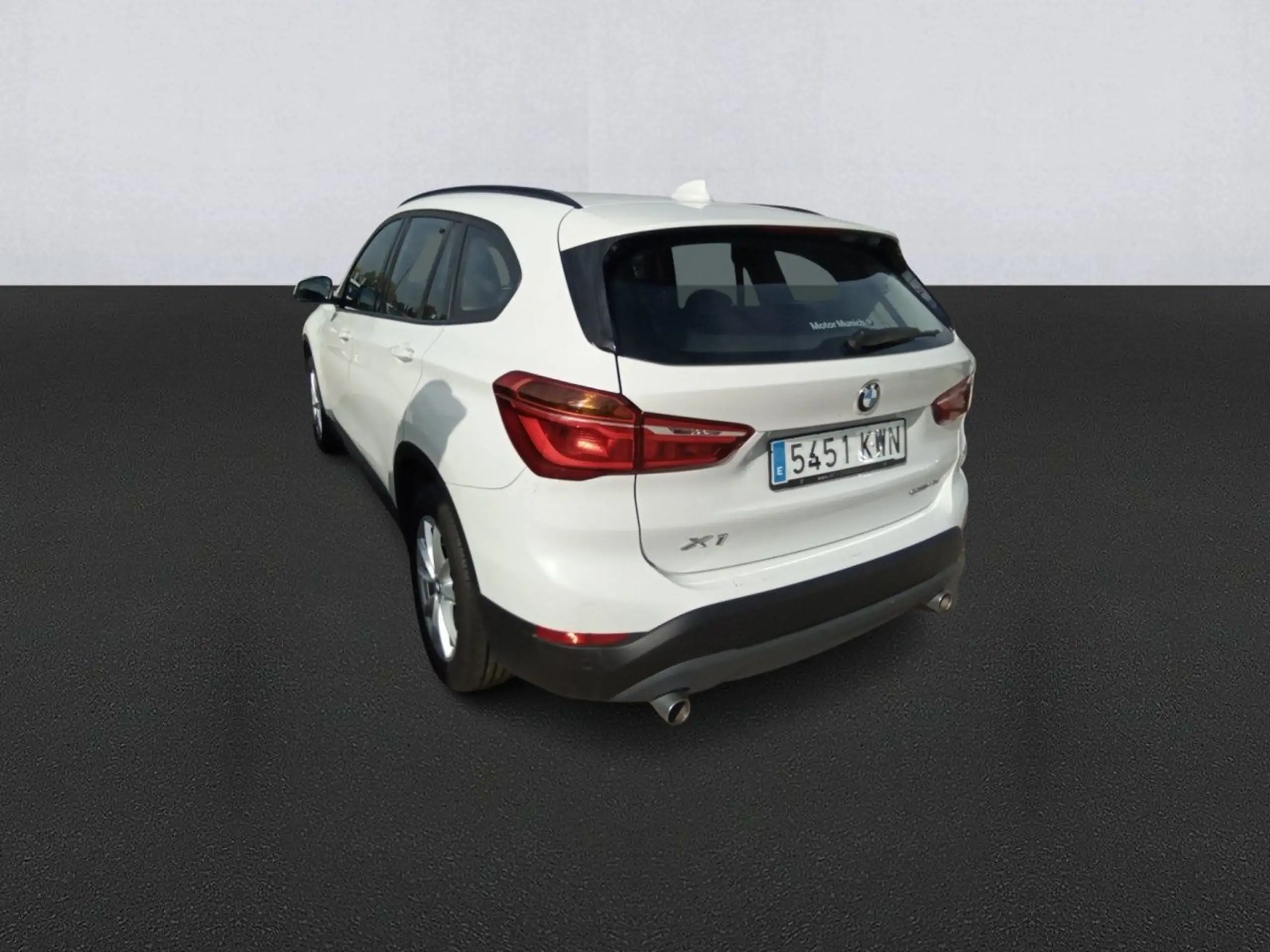 BMW - X1