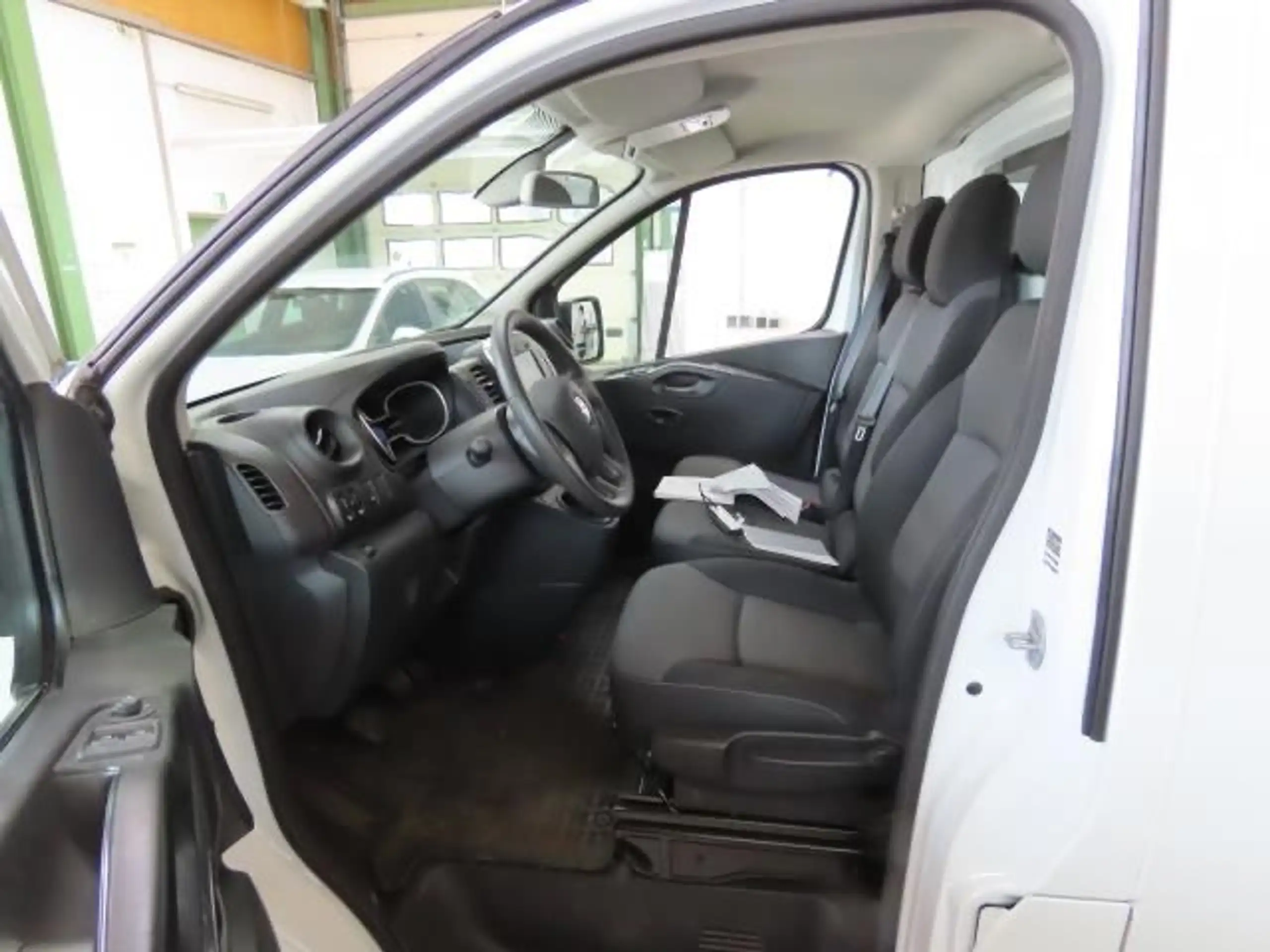 Renault - Trafic