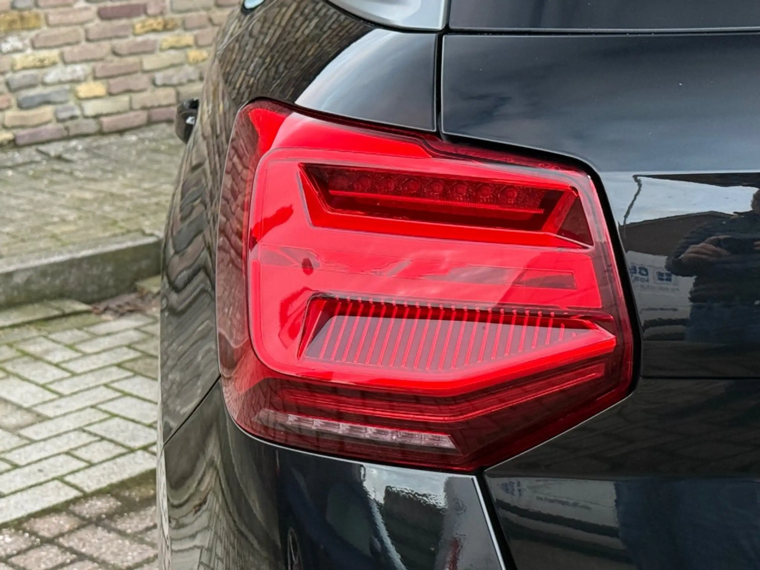 Audi - Q2