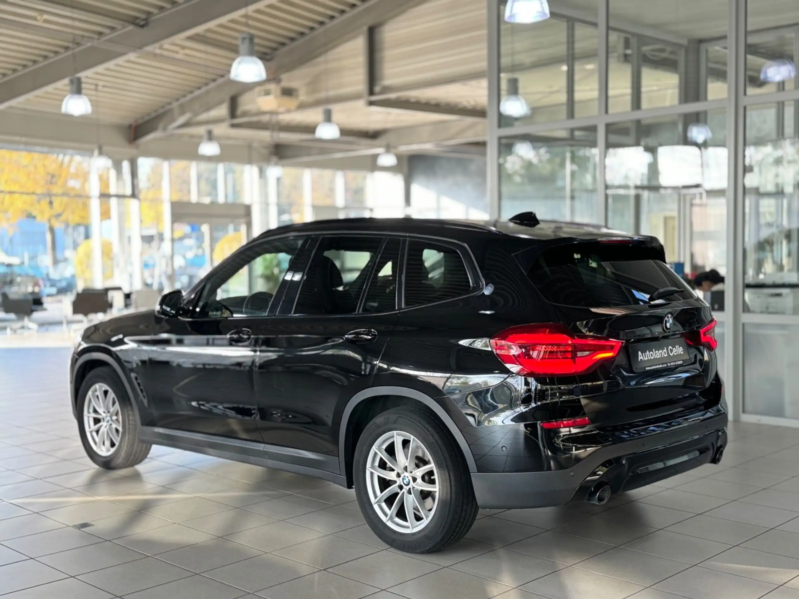 BMW - X3