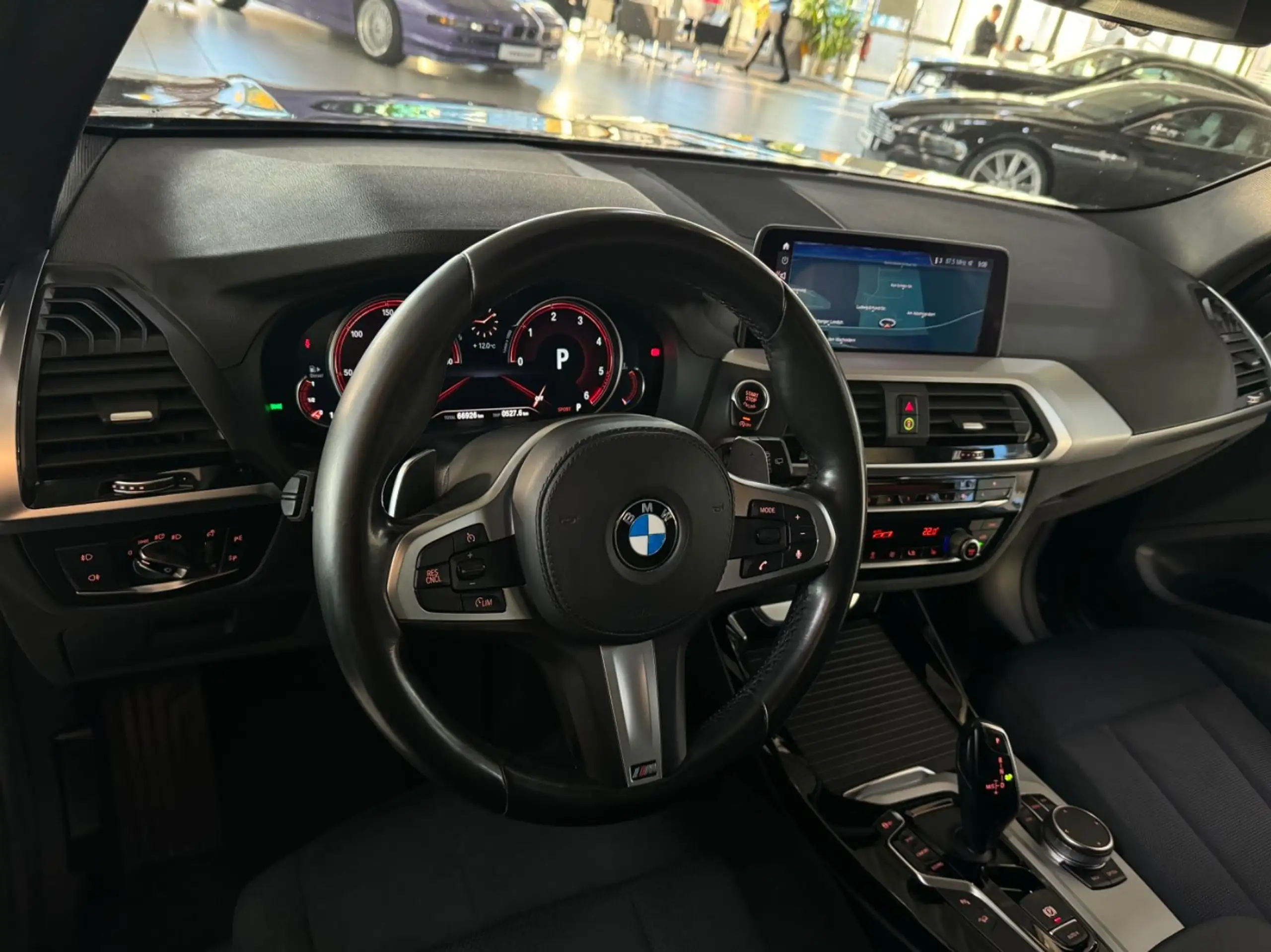 BMW - X3