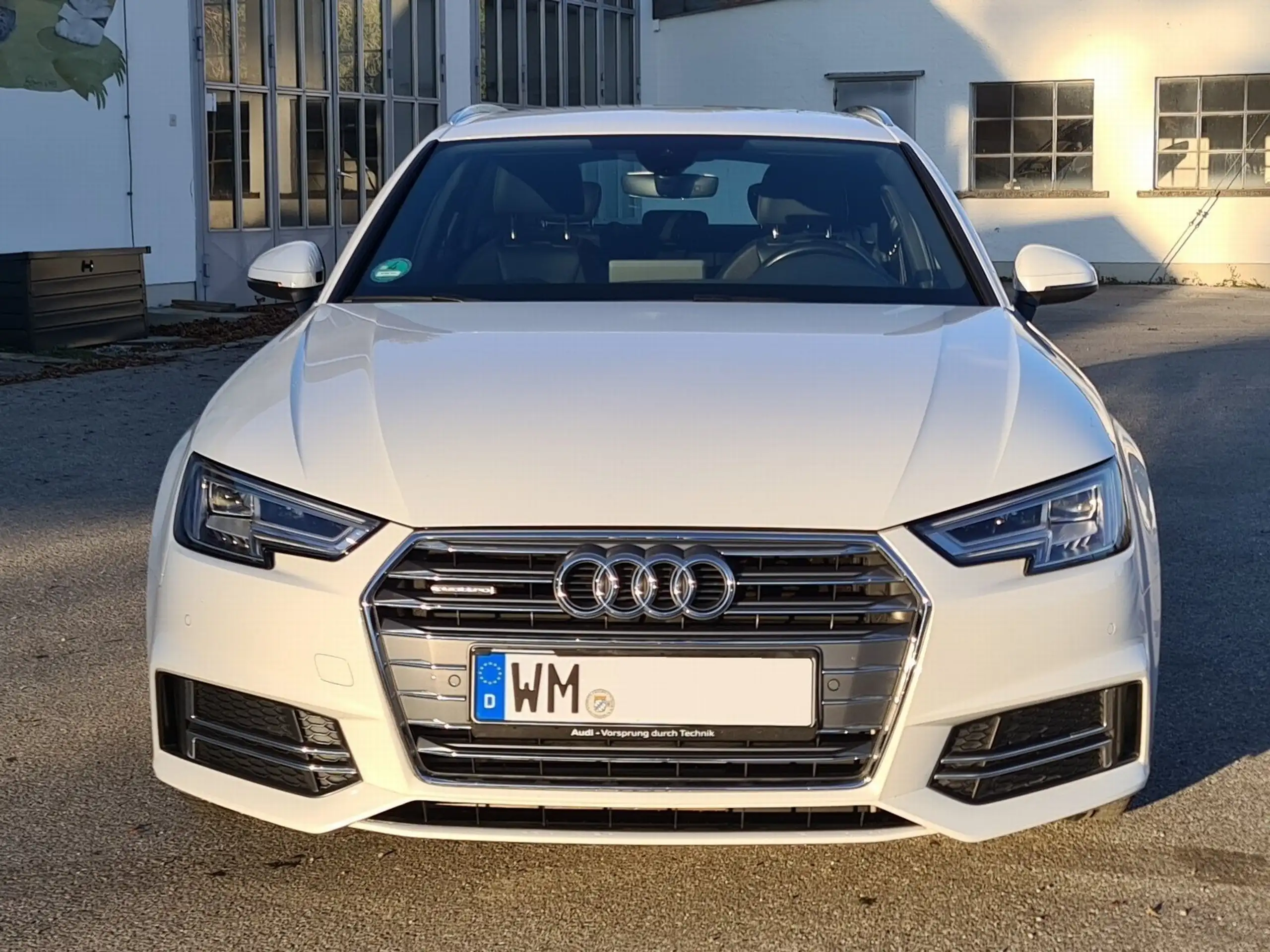 Audi - A4