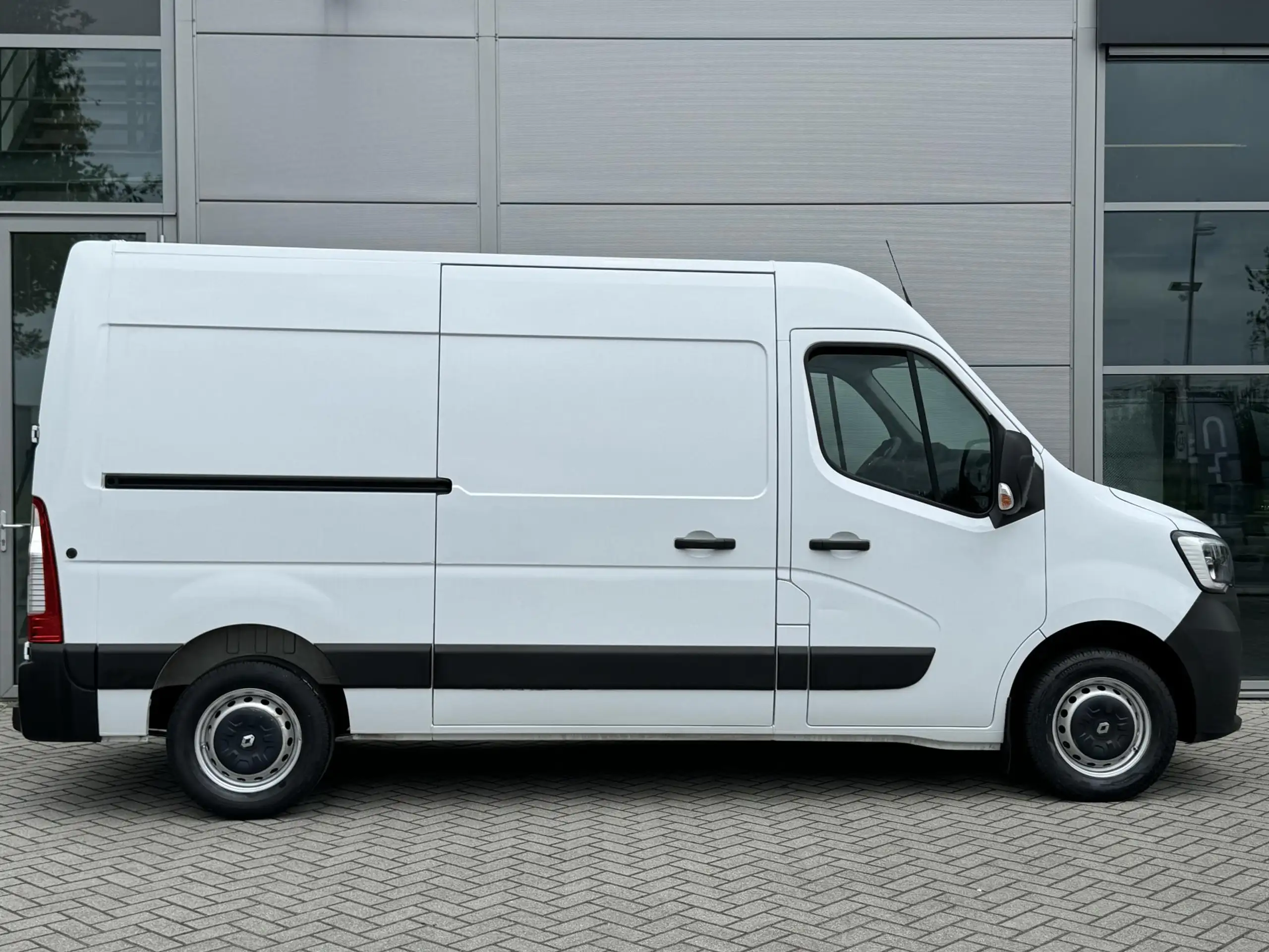 Renault - Master