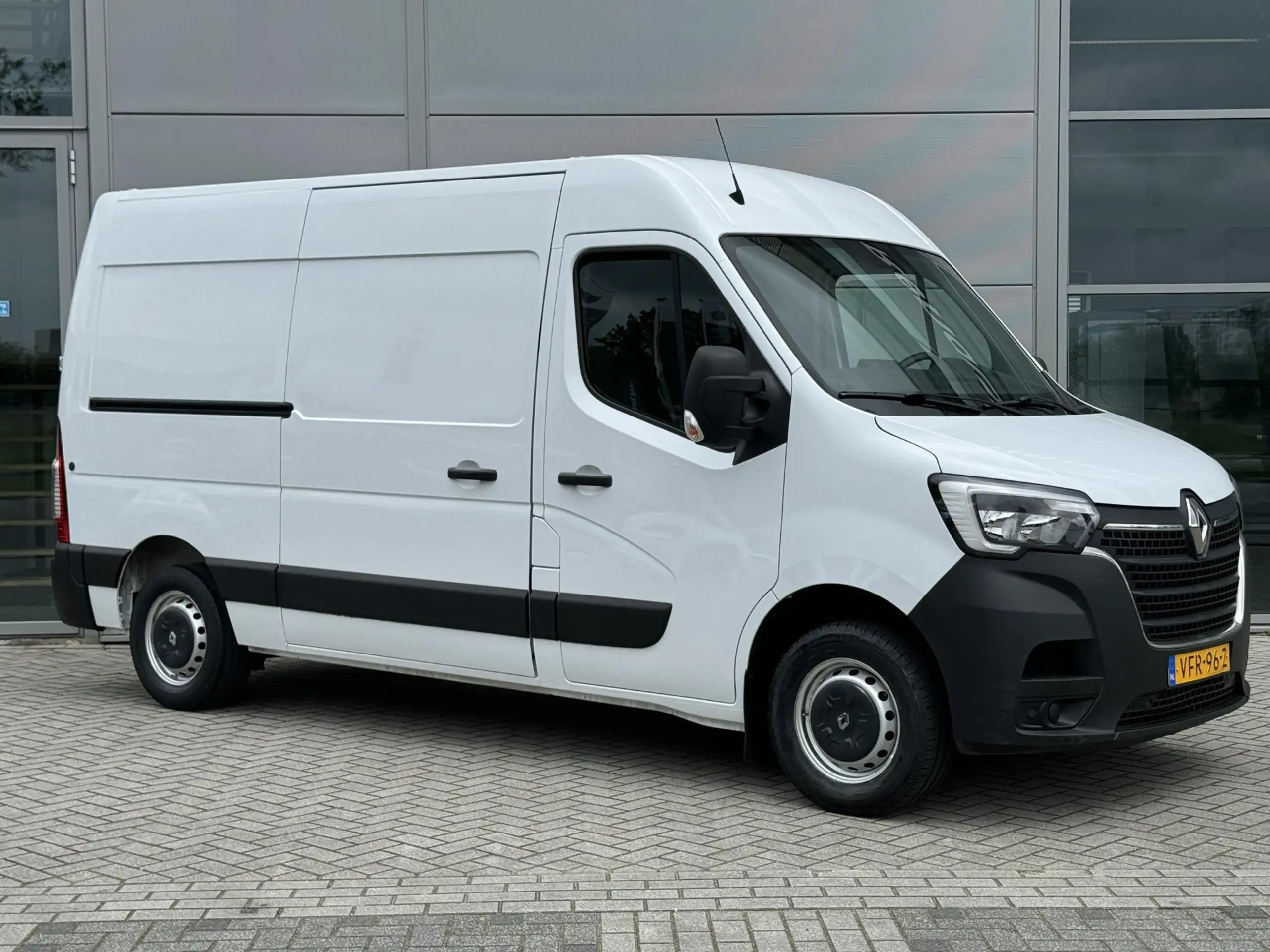 Renault - Master